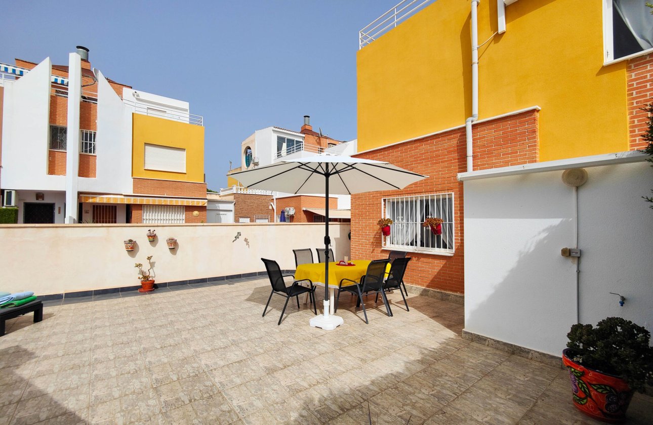Herverkoop - Town House -
Orihuela Costa - Costa Blanca