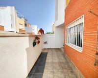 Herverkoop - Town House -
Orihuela Costa - Costa Blanca