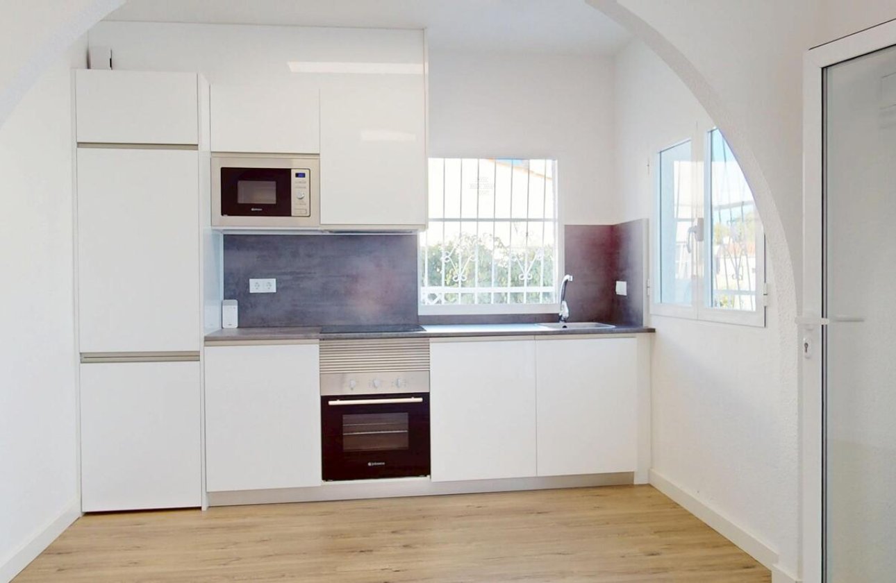 Herverkoop - Town House -
Orihuela Costa - Costa Blanca