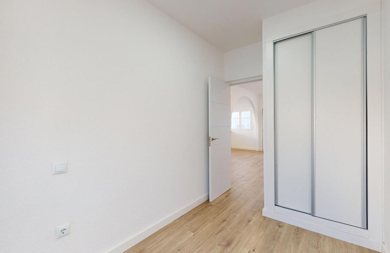 Herverkoop - Town House -
Orihuela Costa - Costa Blanca