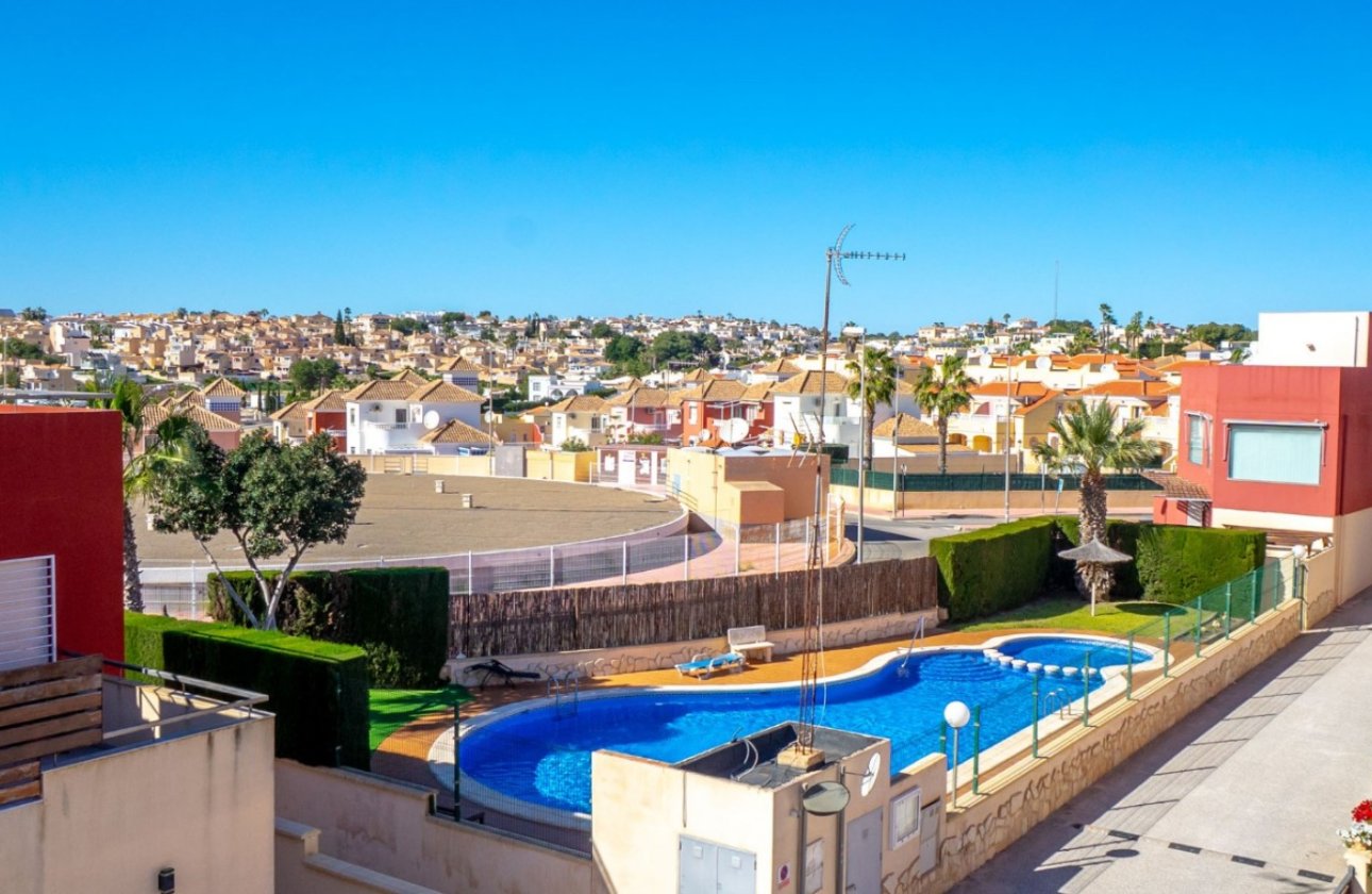 Herverkoop - Town House -
Orihuela Costa - Costa Blanca