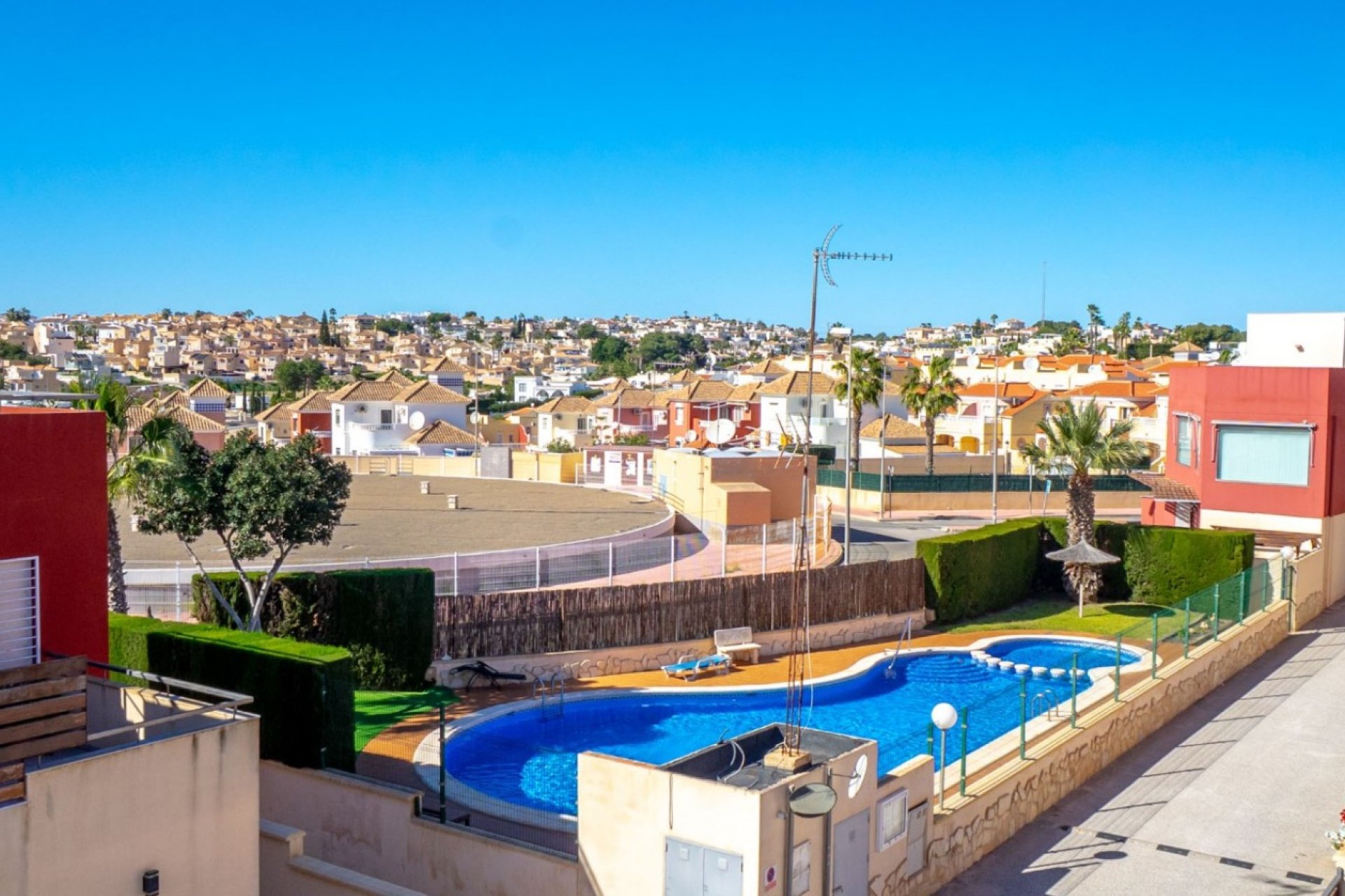 Herverkoop - Town House -
Orihuela Costa - Costa Blanca