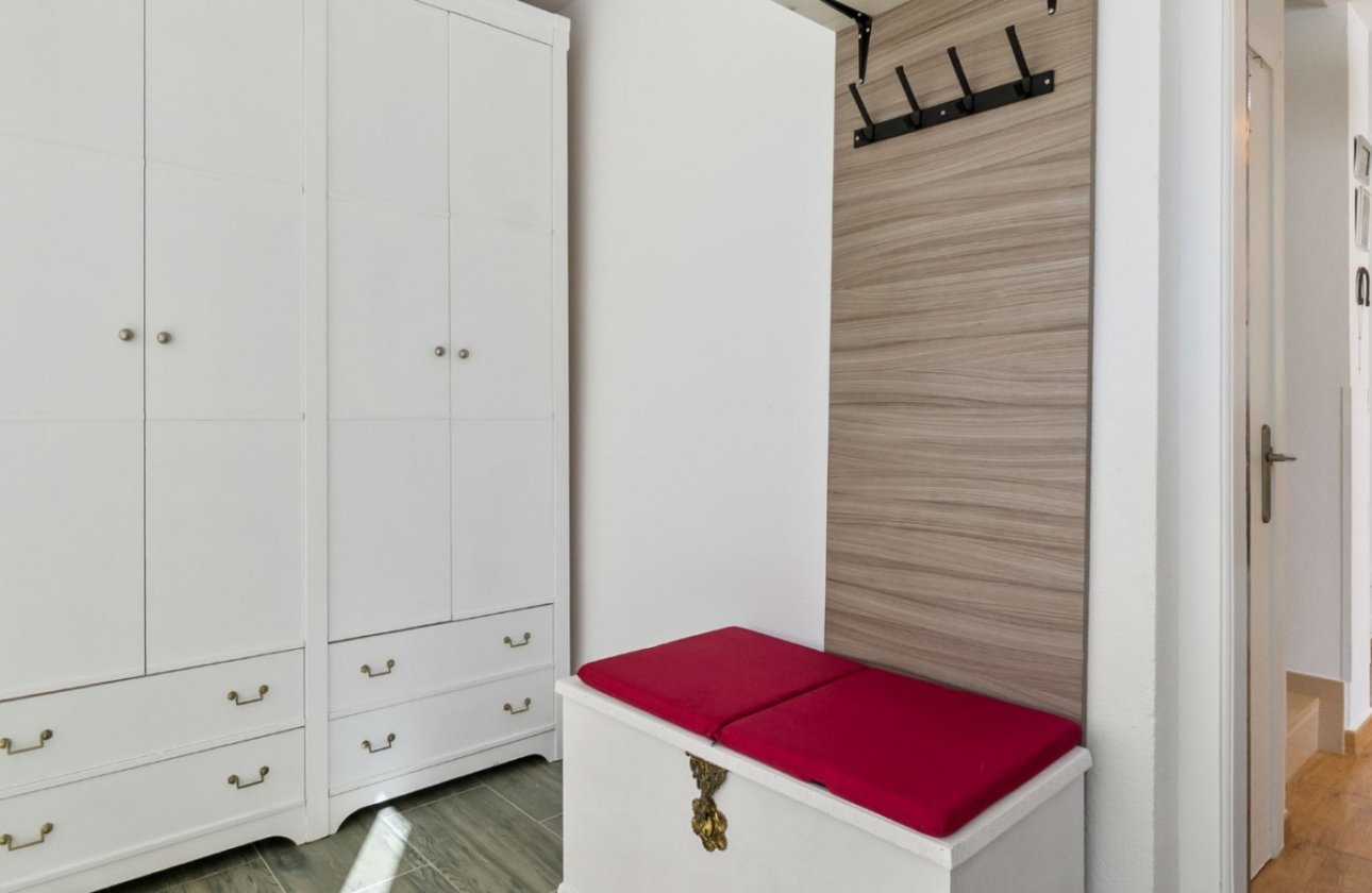 Herverkoop - Town House -
Orihuela Costa - Costa Blanca