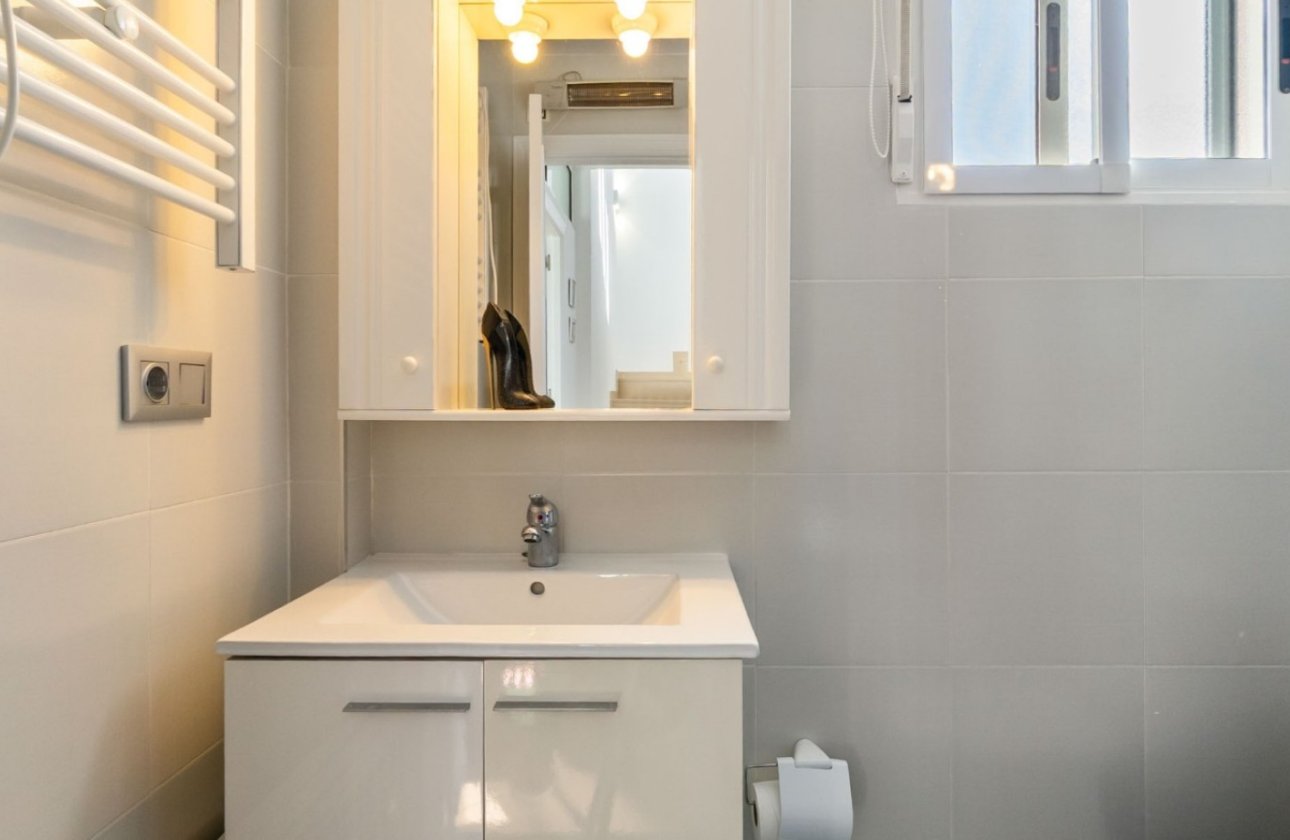 Herverkoop - Town House -
Orihuela Costa - Costa Blanca