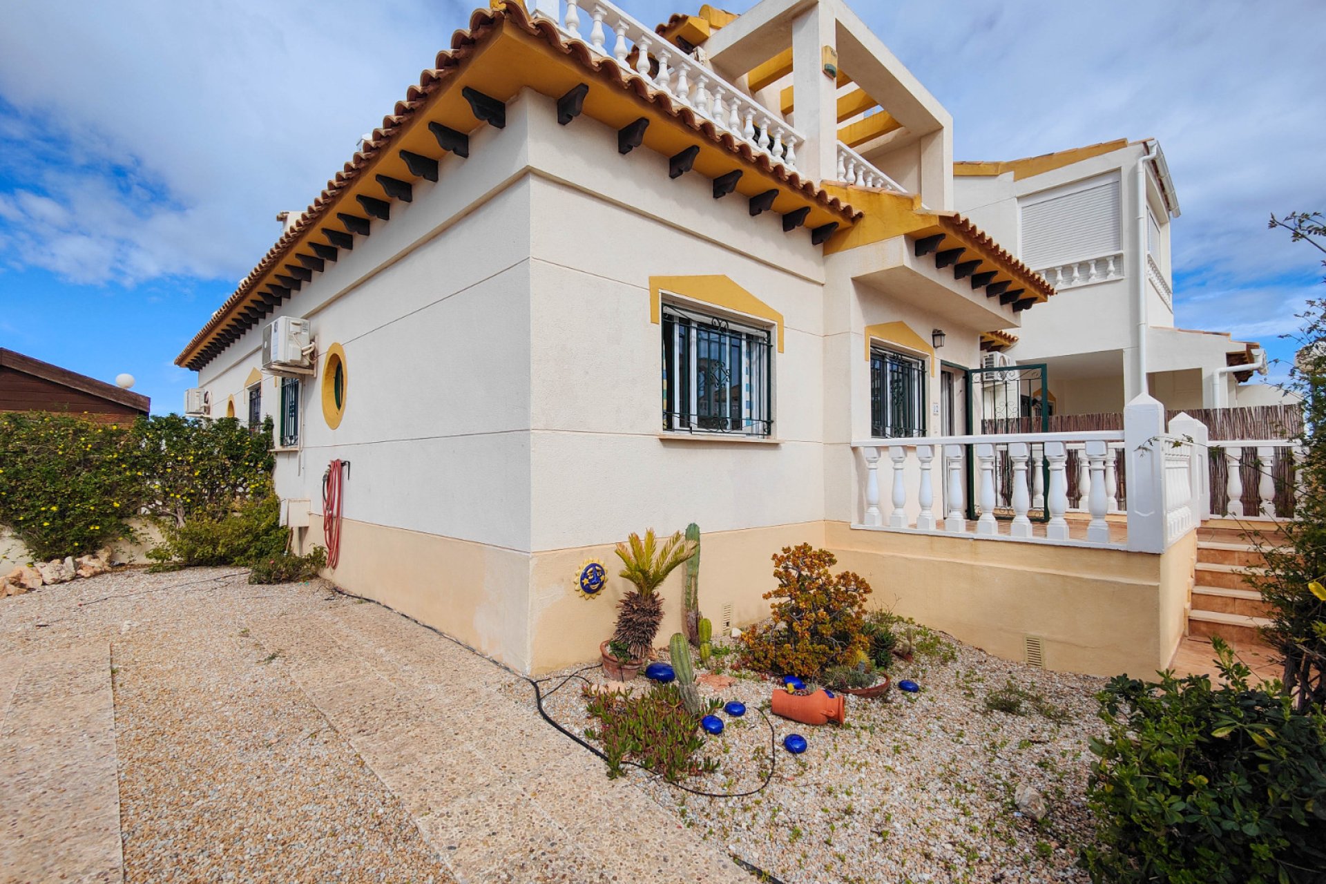 Herverkoop - Town House -
Orihuela Costa - Costa Blanca
