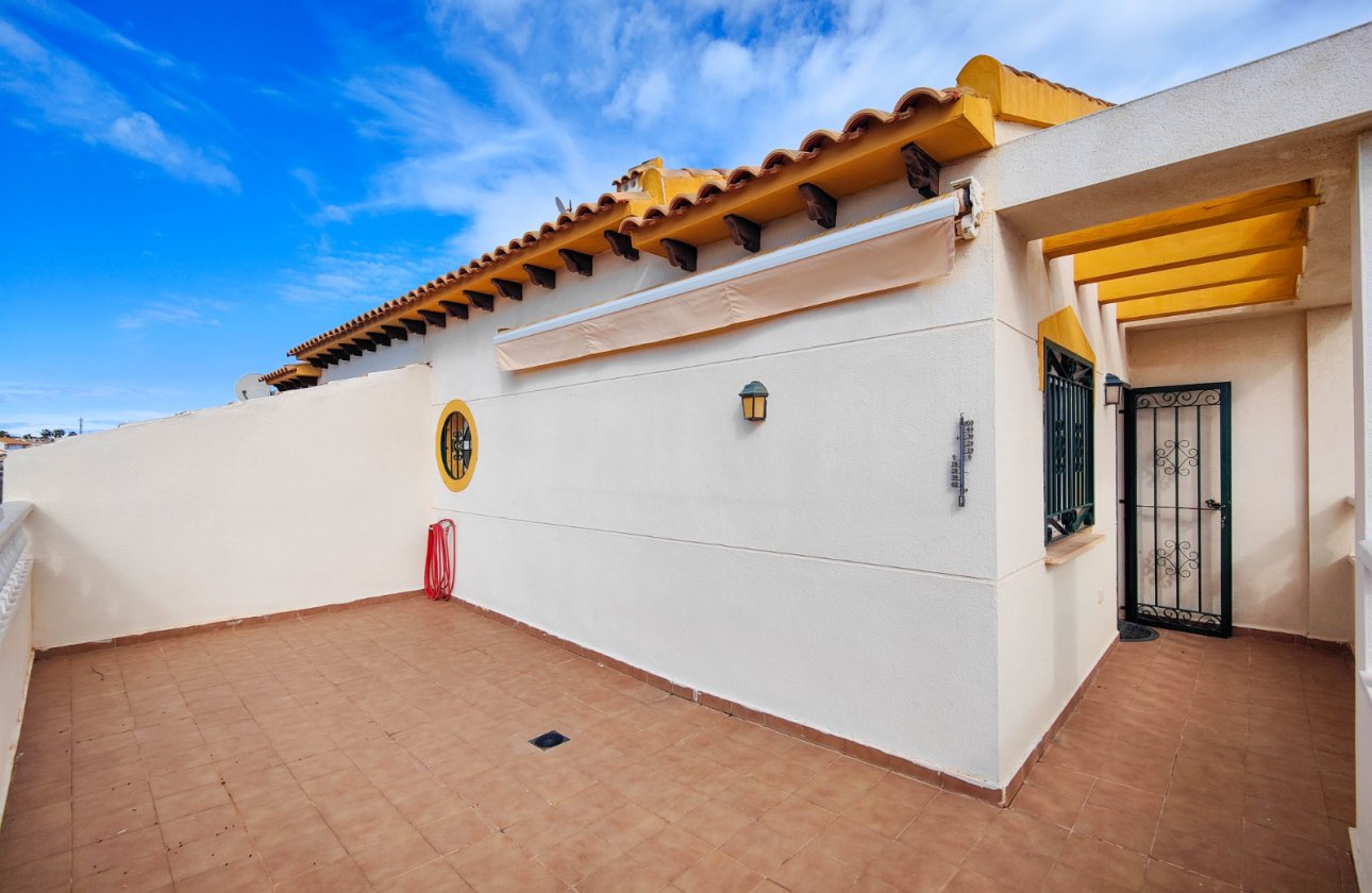 Herverkoop - Town House -
Orihuela Costa - Costa Blanca