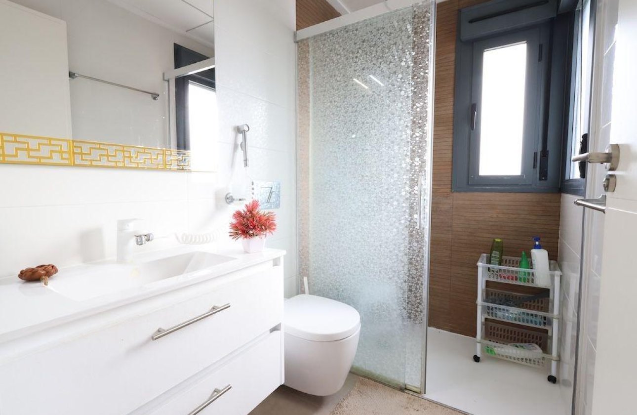 Herverkoop - Town House -
Orihuela Costa - Costa Blanca