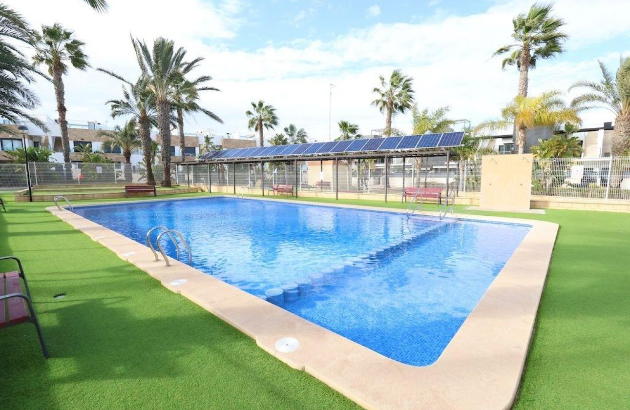 Herverkoop - Town House -
Orihuela Costa - Costa Blanca