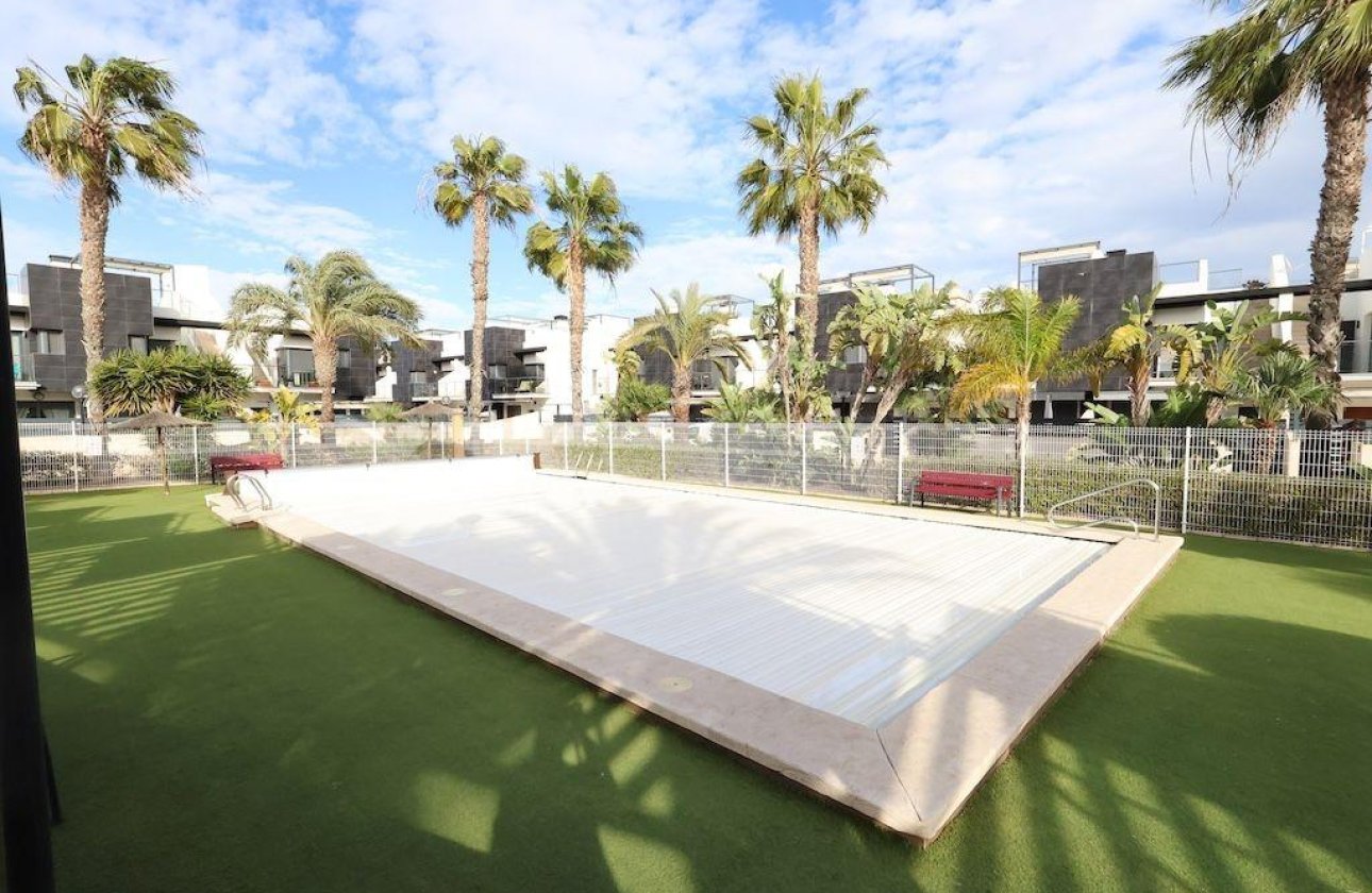 Herverkoop - Town House -
Orihuela Costa - Costa Blanca