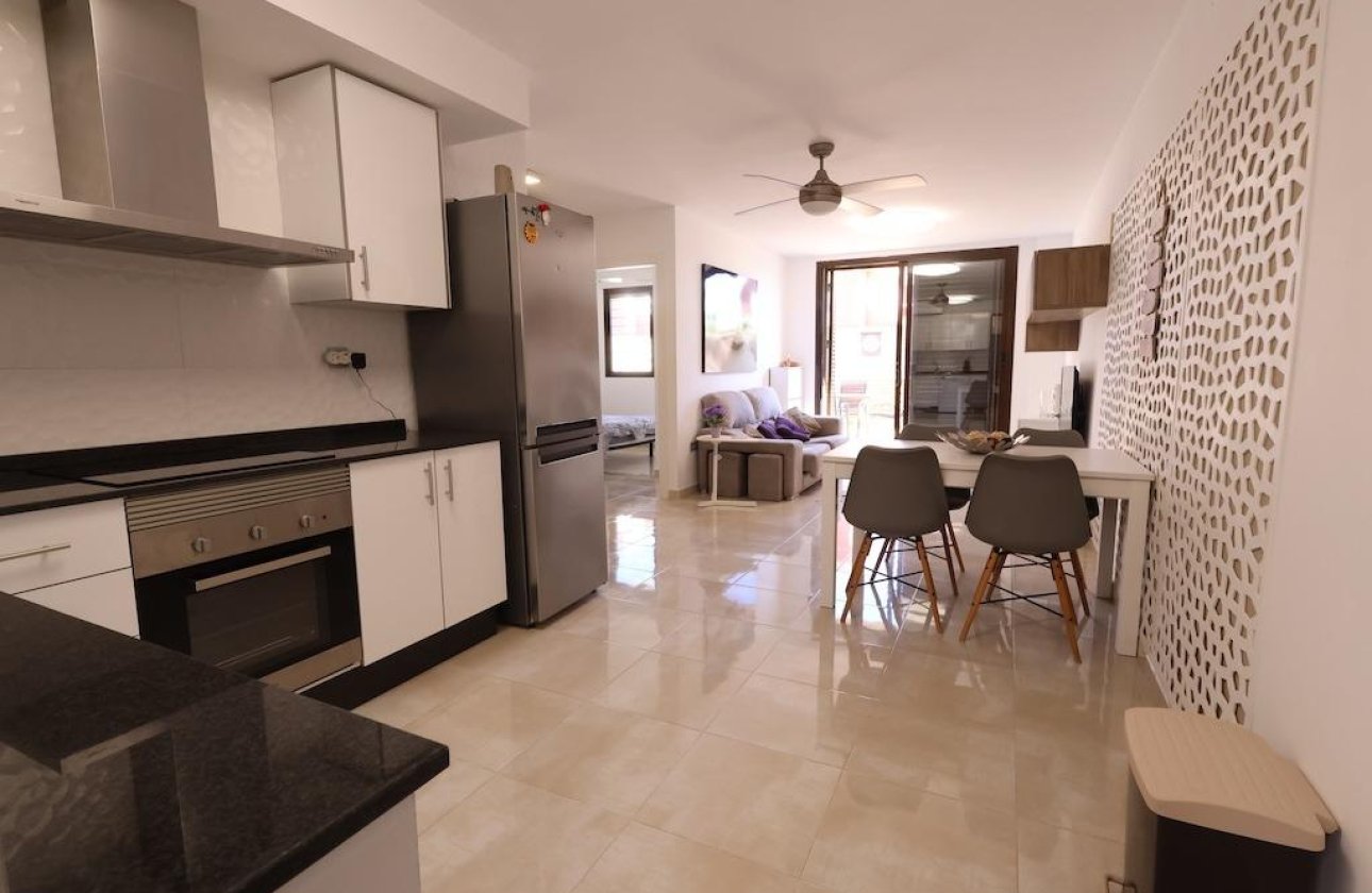 Herverkoop - Town House -
Orihuela Costa - Costa Blanca