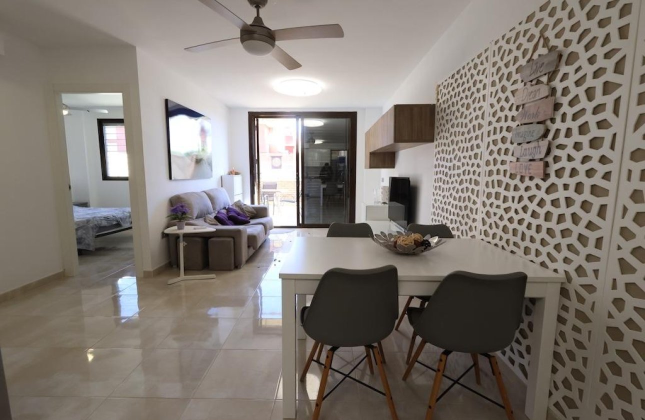 Herverkoop - Town House -
Orihuela Costa - Costa Blanca