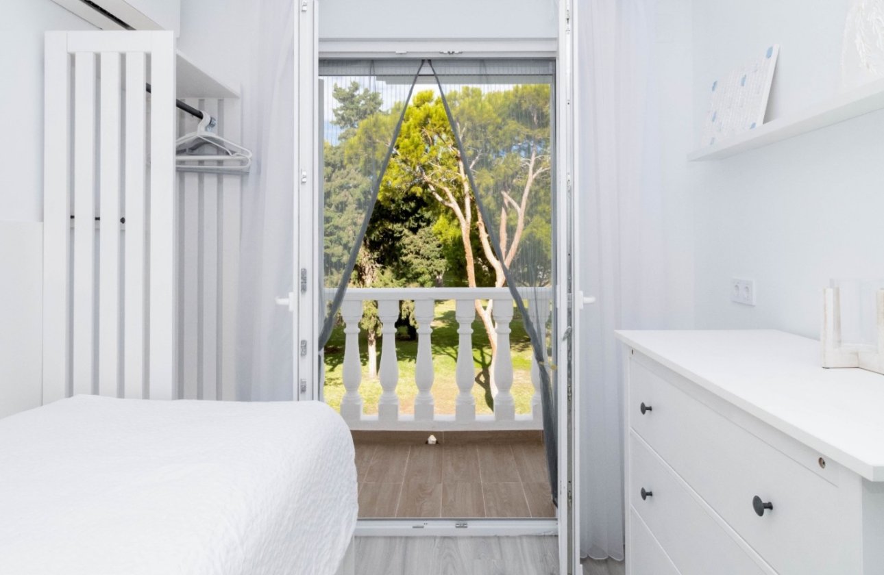 Herverkoop - Town House -
Orihuela Costa - Costa Blanca