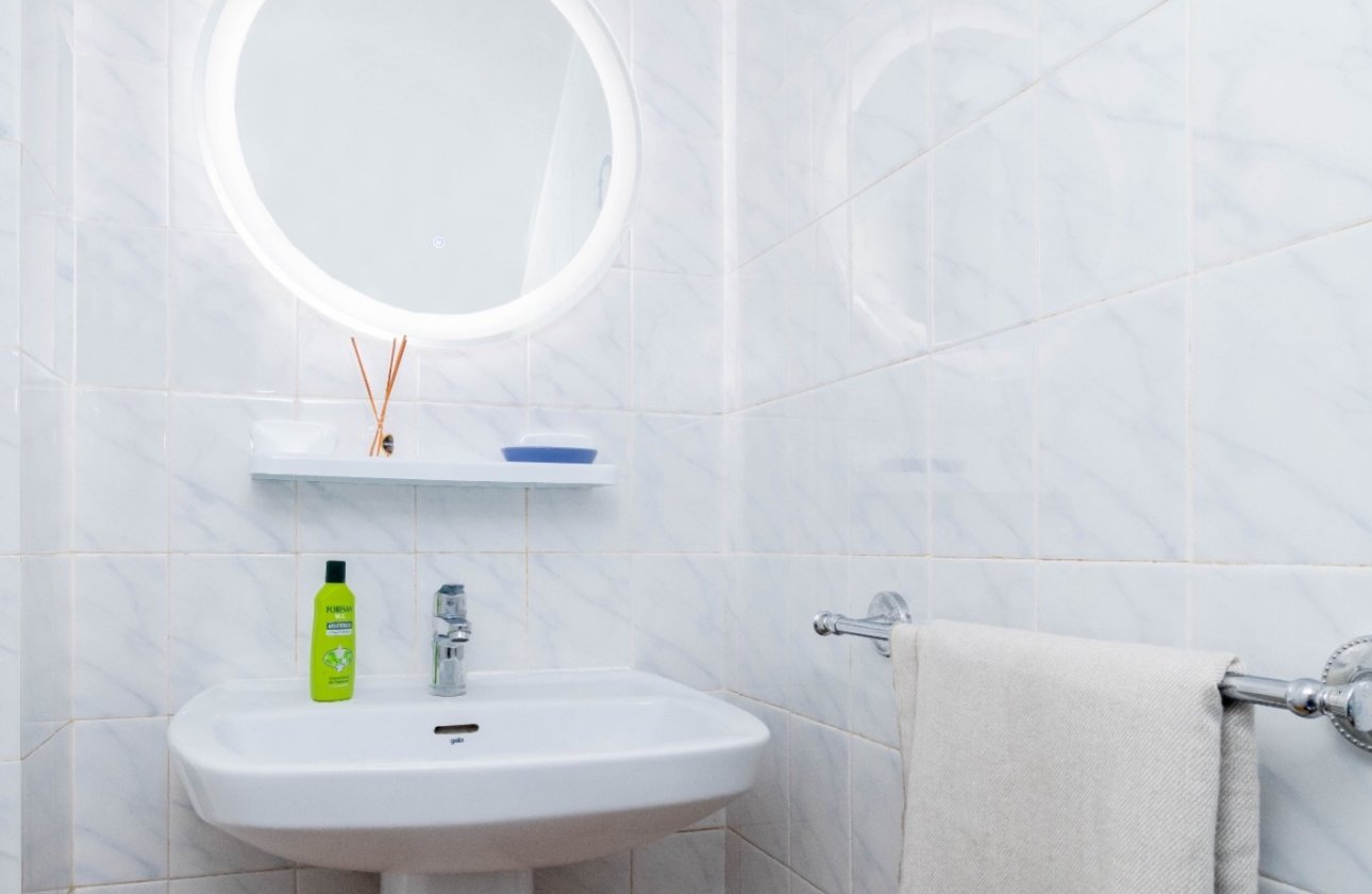 Herverkoop - Town House -
Orihuela Costa - Costa Blanca