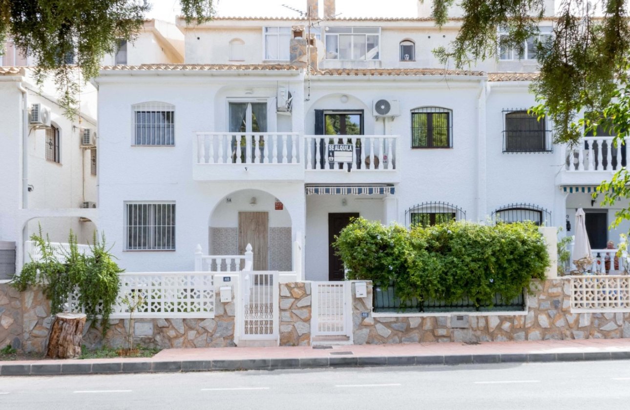 Herverkoop - Town House -
Orihuela Costa - Costa Blanca
