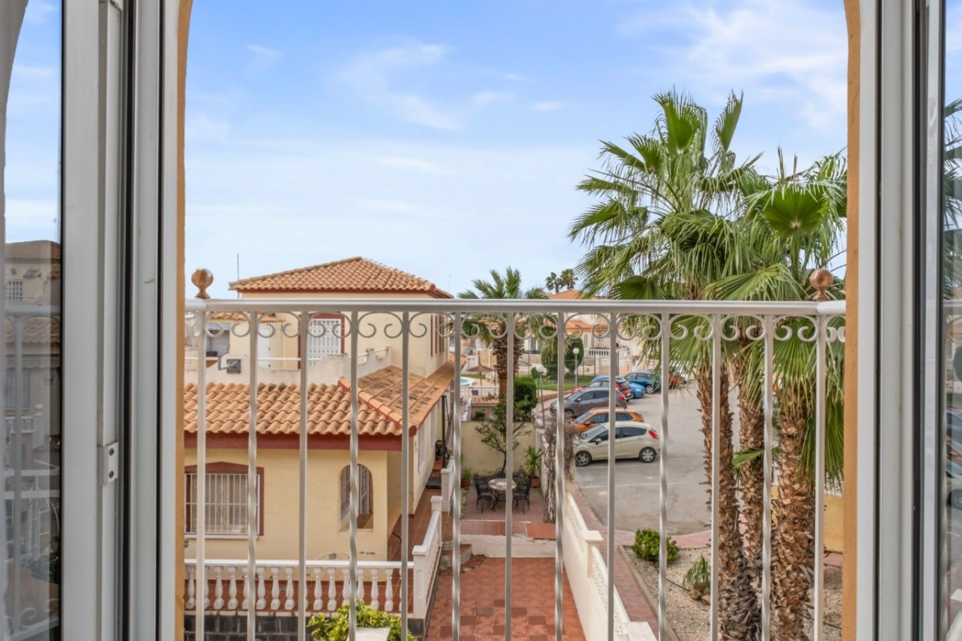 Herverkoop - Town House -
Orihuela Costa - Costa Blanca