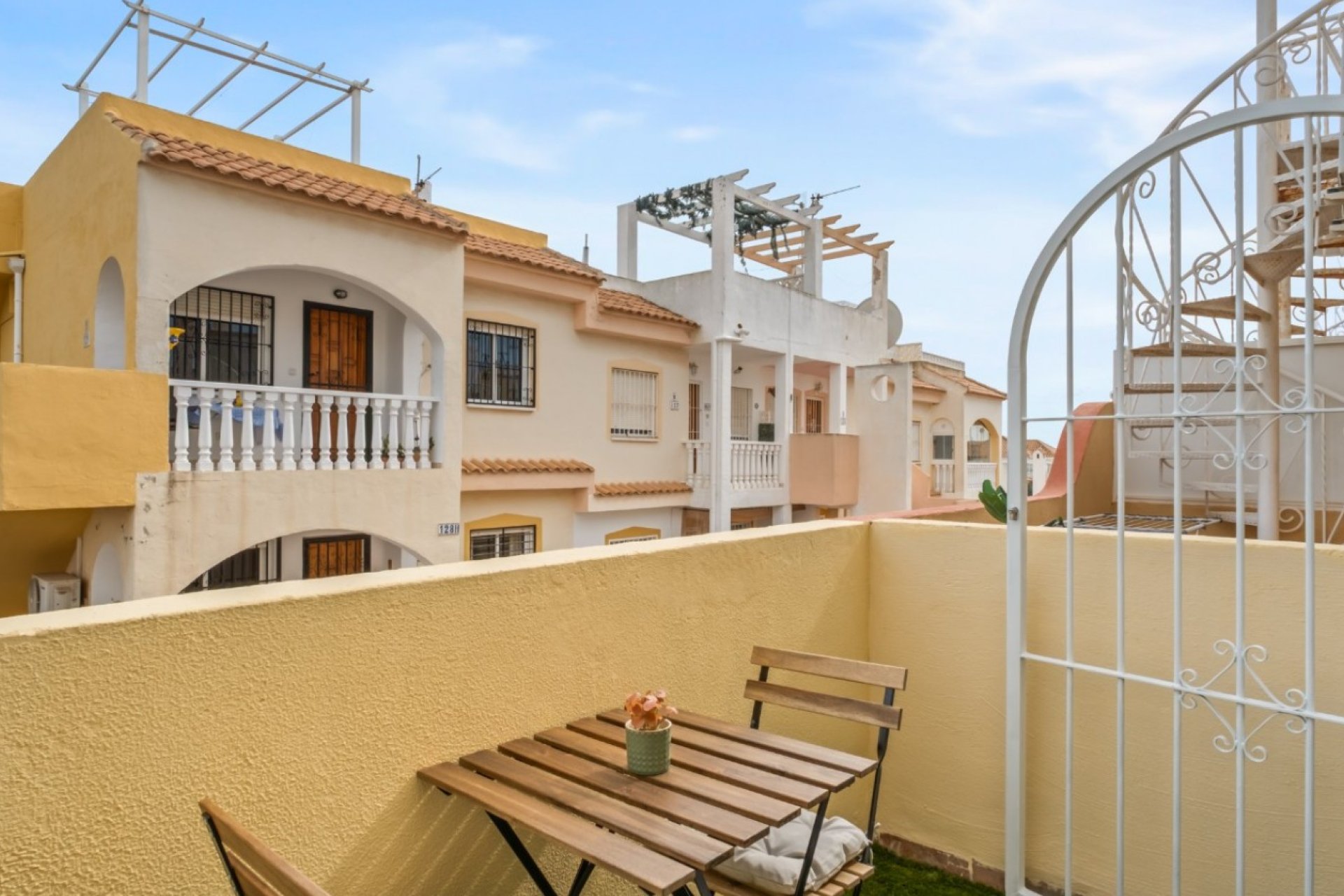 Herverkoop - Town House -
Orihuela Costa - Costa Blanca