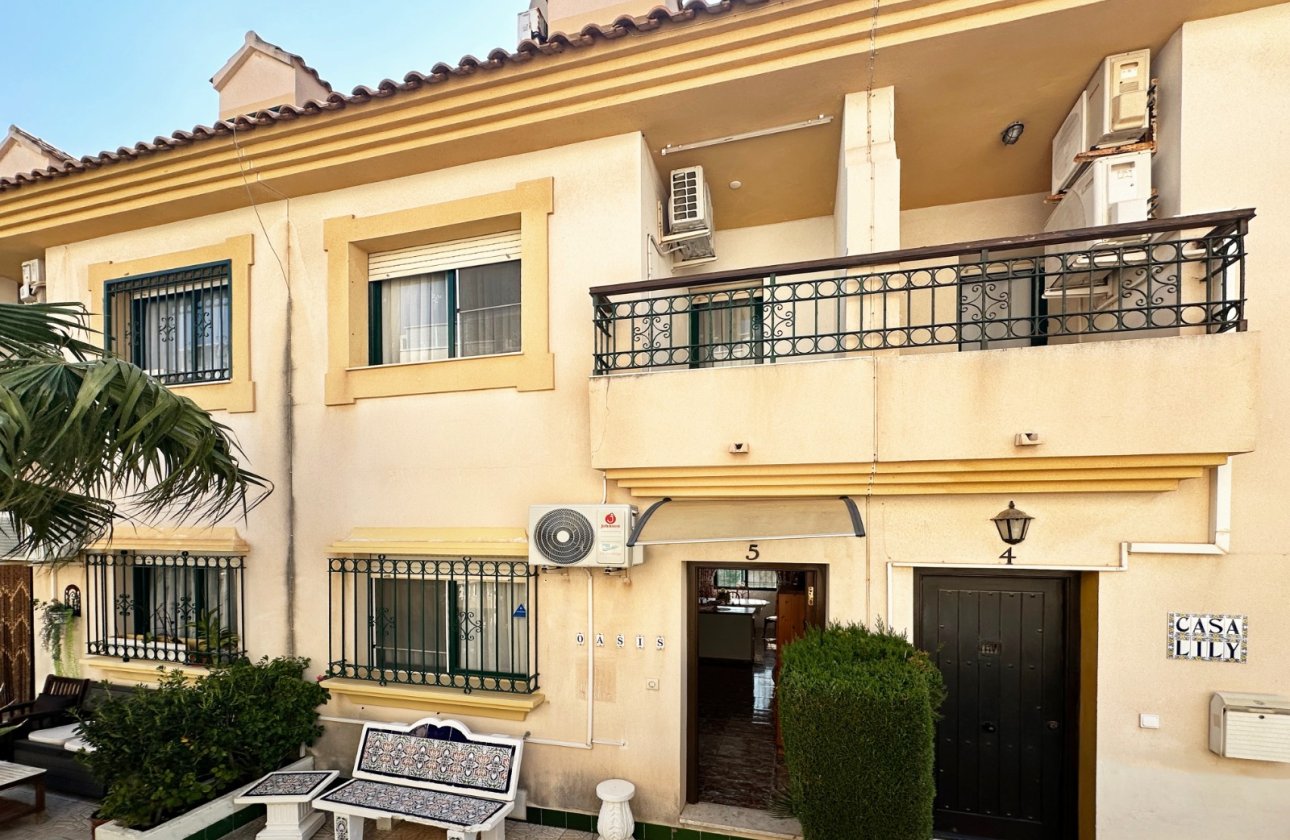 Herverkoop - Town House -
Orihuela Costa - Costa Blanca