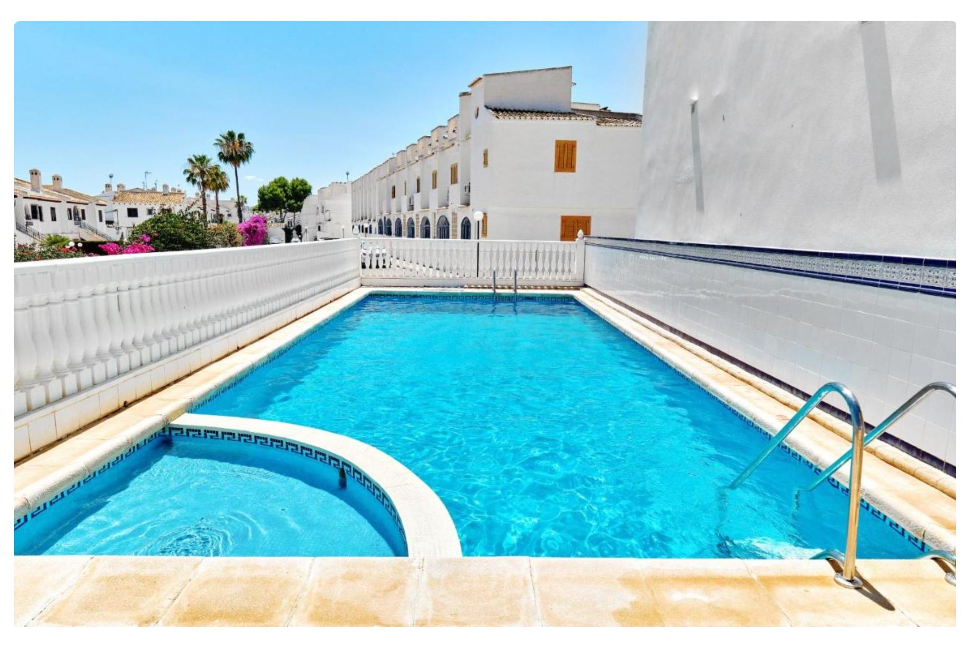 Herverkoop - Town House -
Orihuela Costa - Costa Blanca