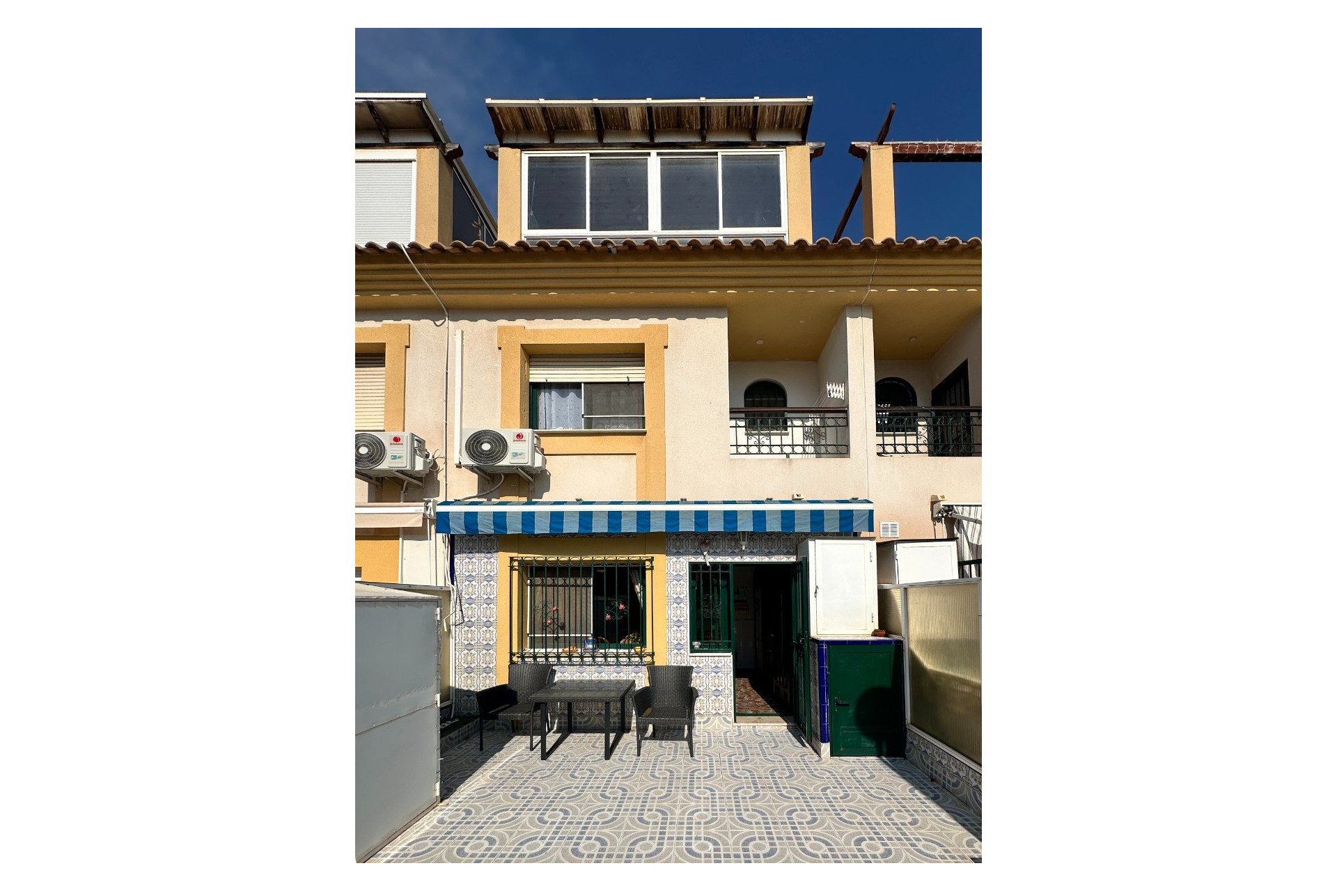 Herverkoop - Town House -
Orihuela Costa - Costa Blanca