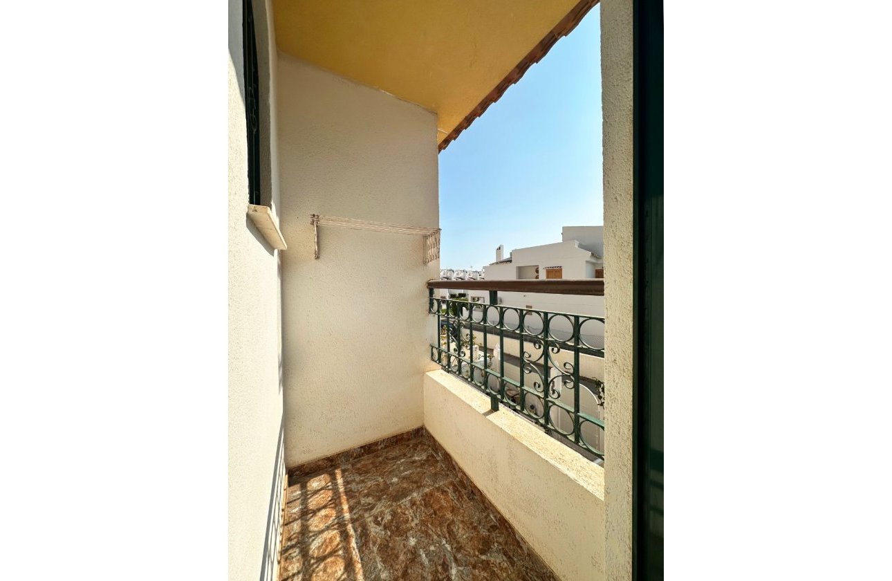 Herverkoop - Town House -
Orihuela Costa - Costa Blanca