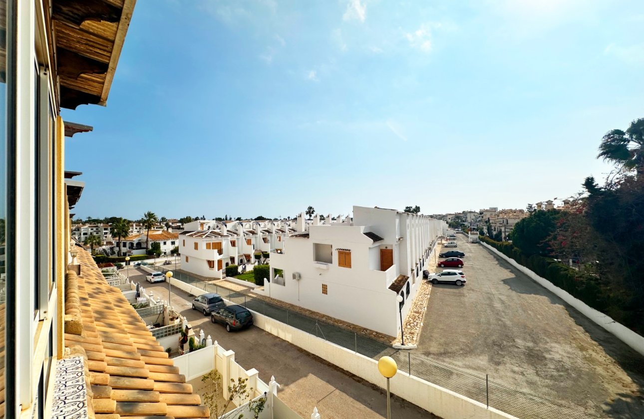 Herverkoop - Town House -
Orihuela Costa - Costa Blanca