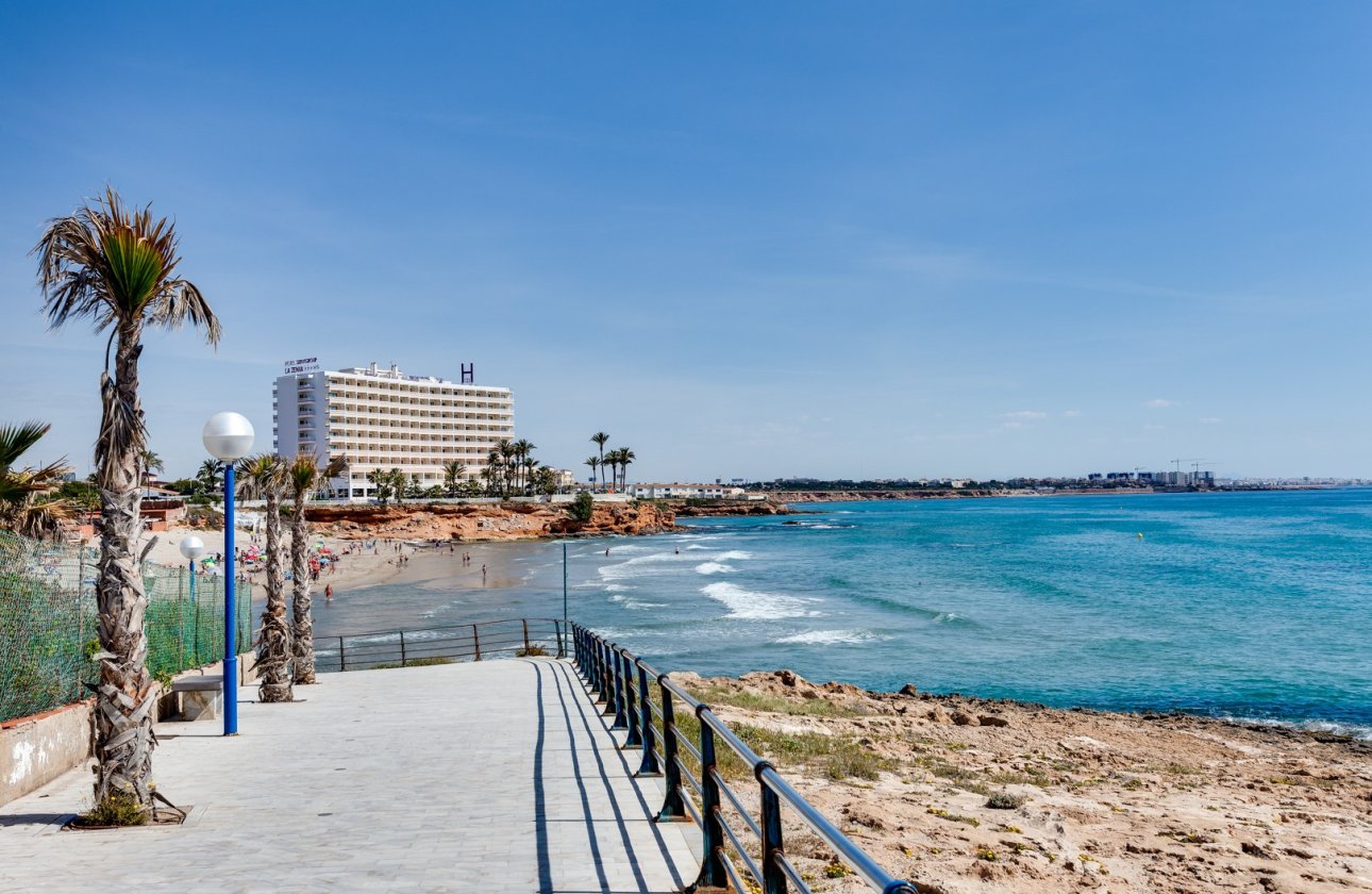 Herverkoop - Town House -
Orihuela Costa - Costa Blanca
