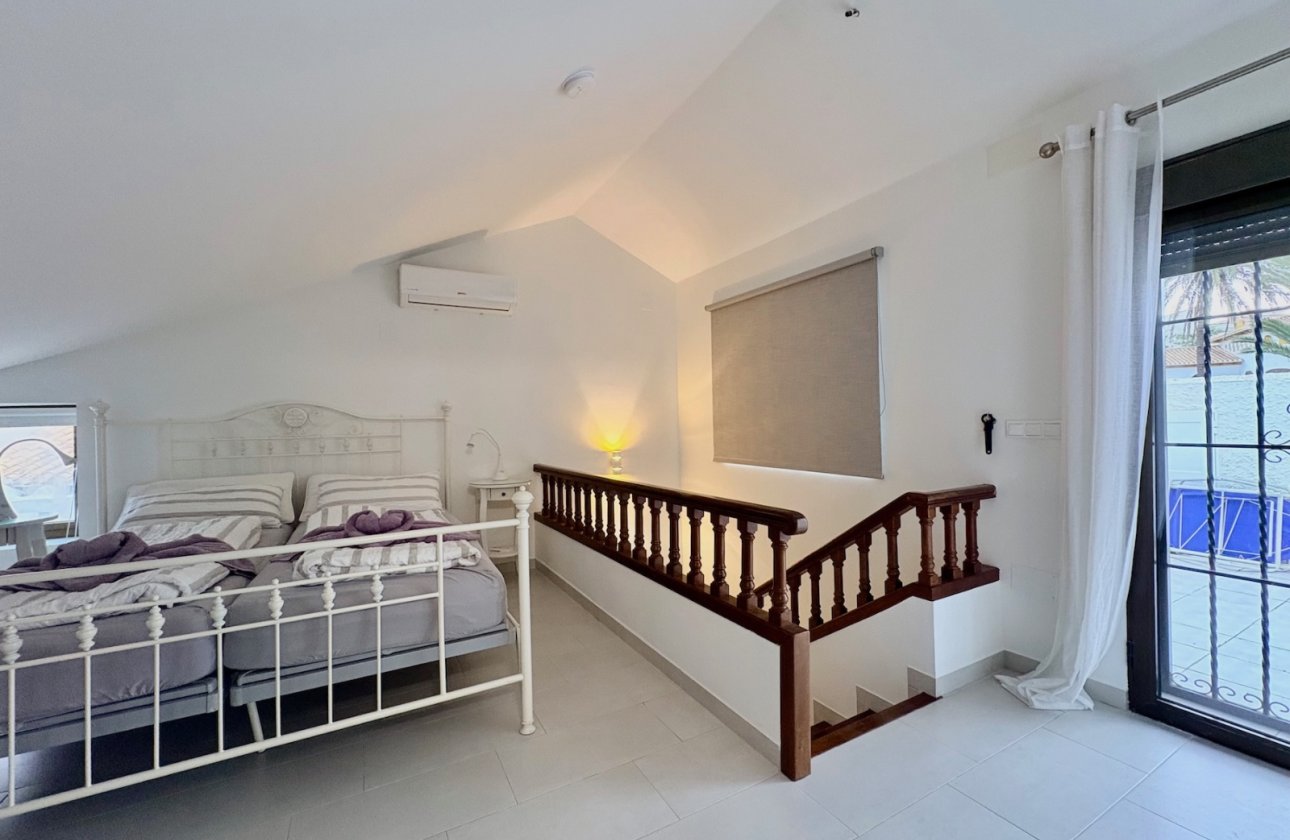 Herverkoop - Town House -
Orihuela Costa - Costa Blanca