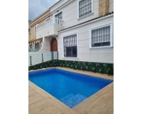 Herverkoop - Town House -
Orihuela Costa - Costa Blanca