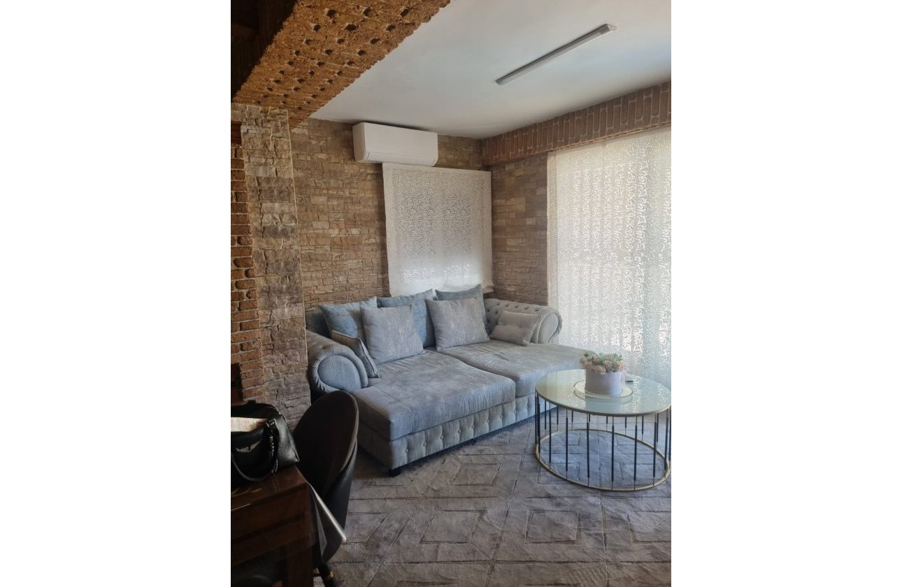 Herverkoop - Town House -
Orihuela Costa - Costa Blanca