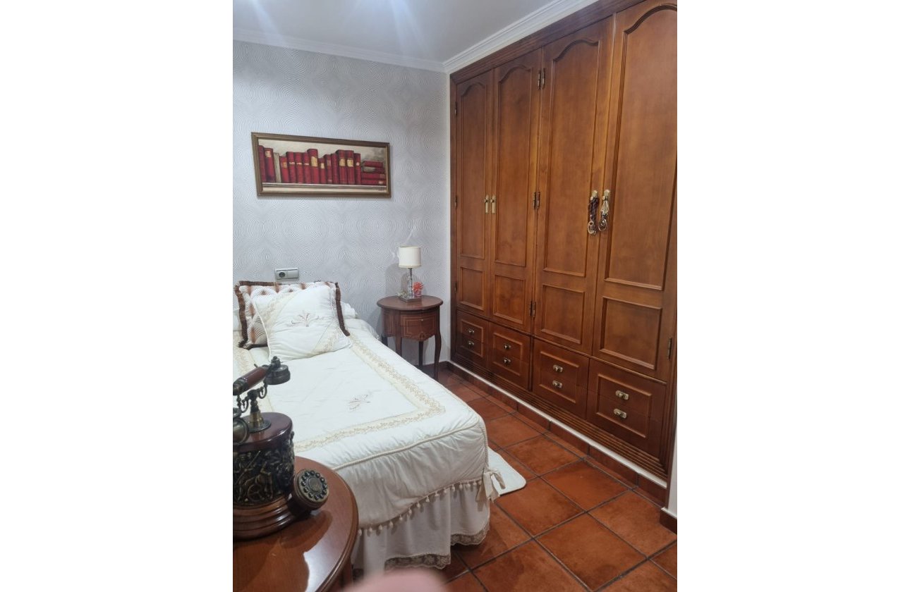 Herverkoop - Town House -
Orihuela Costa - Costa Blanca