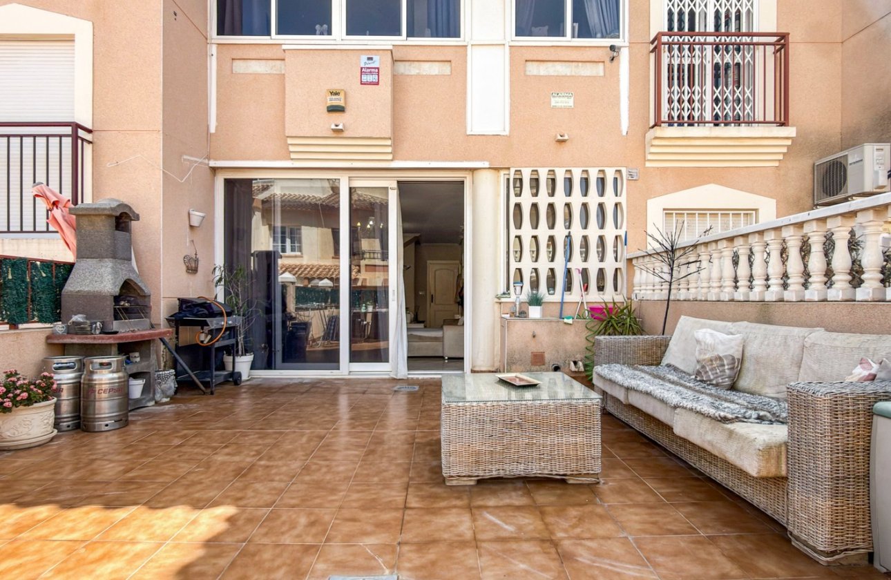 Herverkoop - Town House -
Orihuela Costa - Costa Blanca