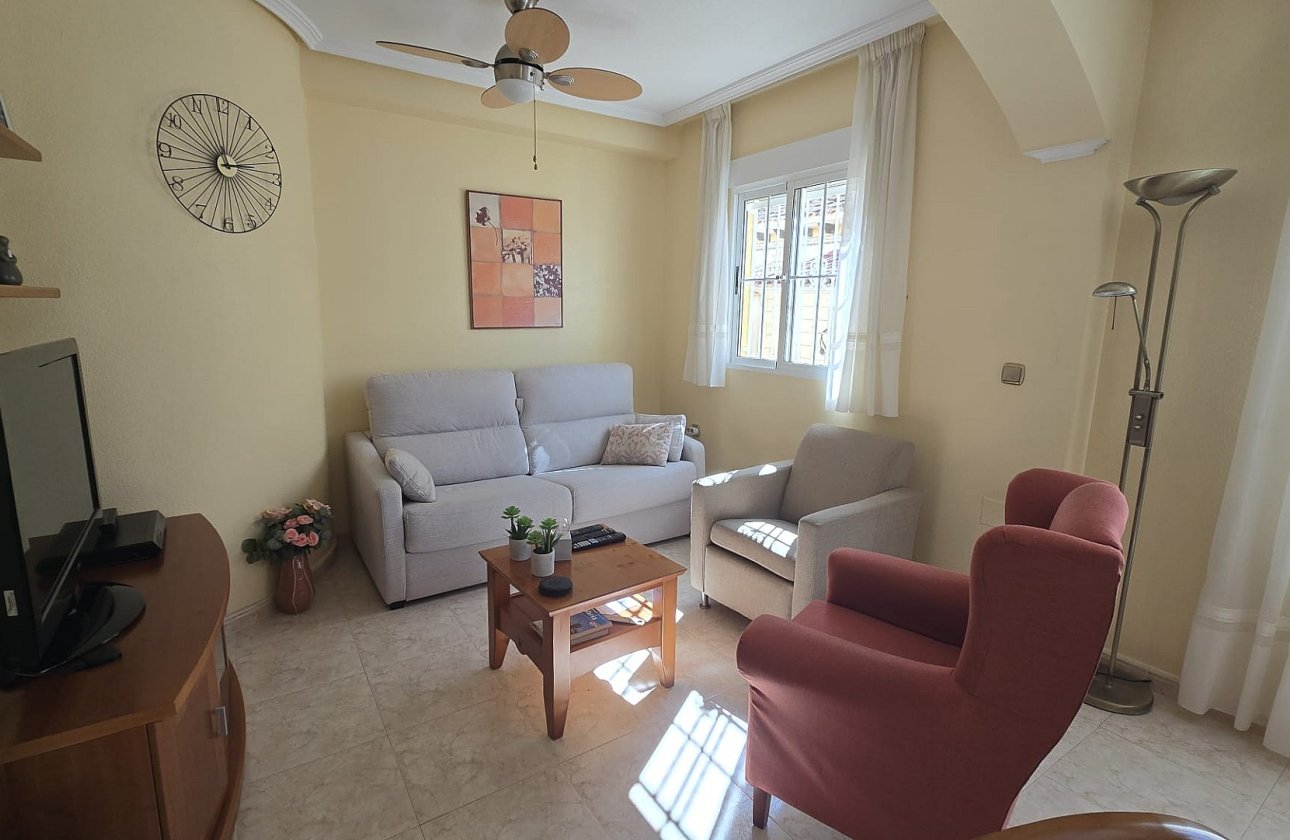 Herverkoop - Town House -
Orihuela Costa - Costa Blanca
