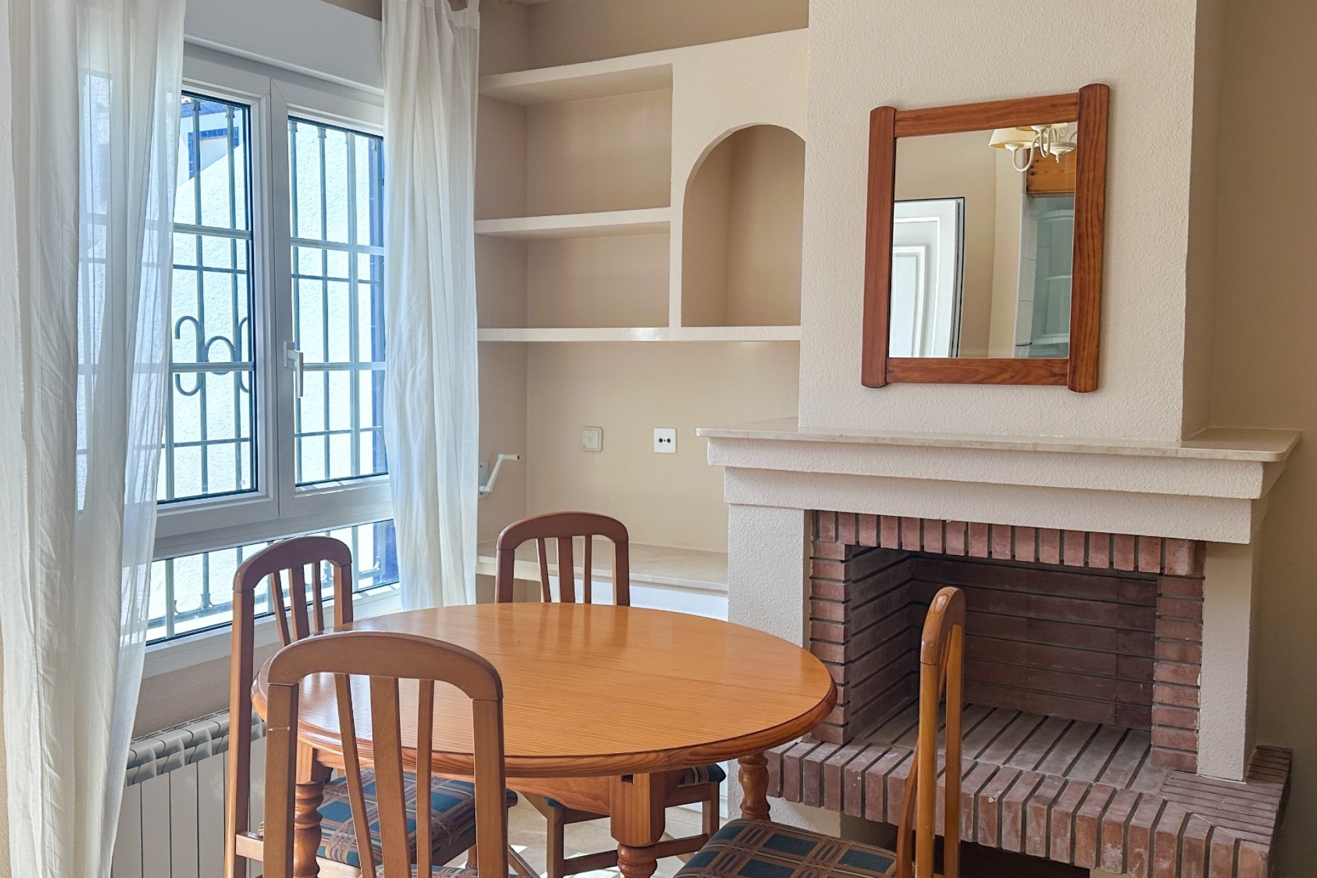 Herverkoop - Town House -
Orihuela Costa - Costa Blanca