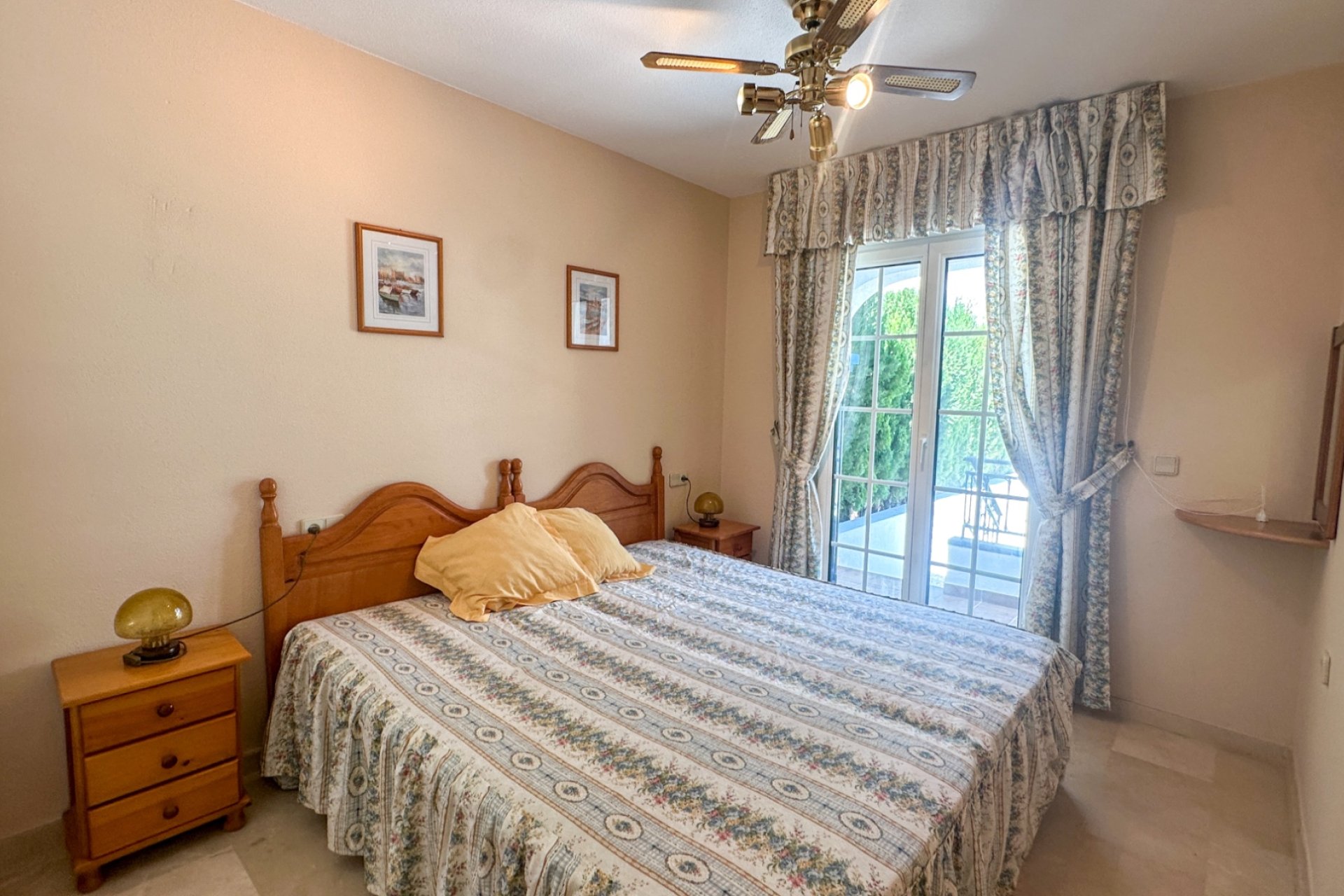 Herverkoop - Town House -
Orihuela Costa - Costa Blanca