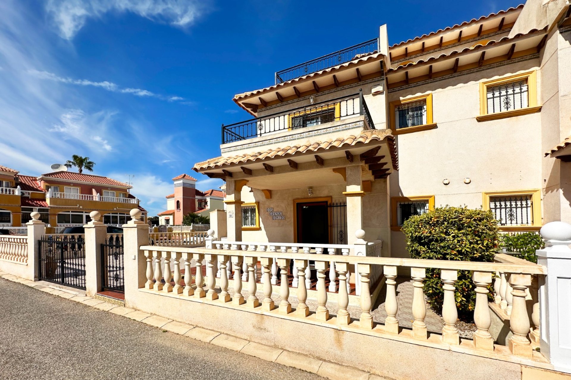 Herverkoop - Town House -
Orihuela Costa - Costa Blanca