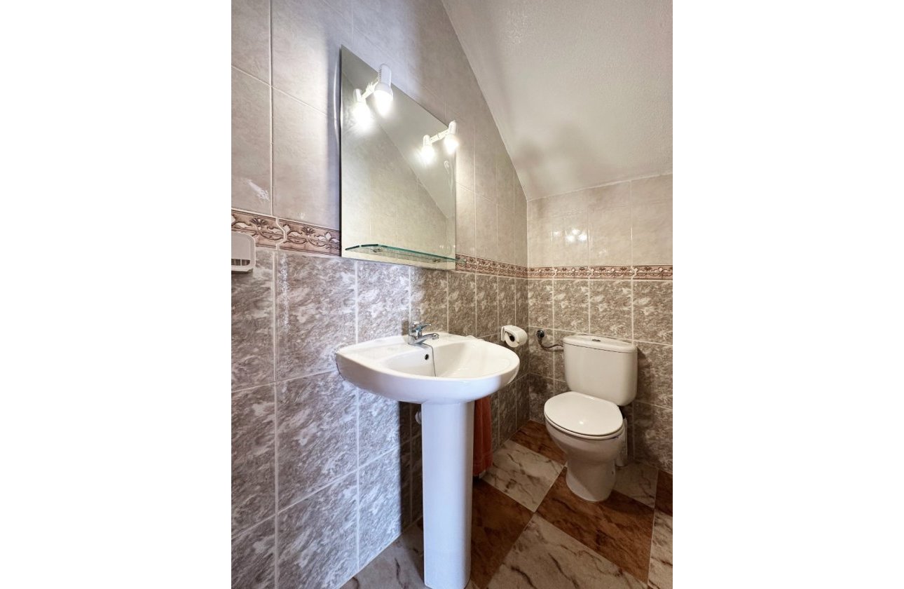 Herverkoop - Town House -
Orihuela Costa - Costa Blanca