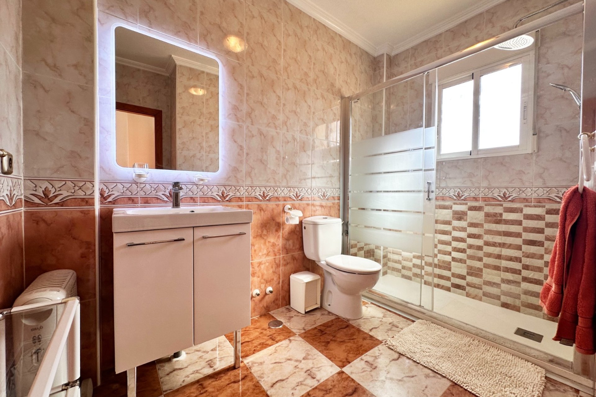 Herverkoop - Town House -
Orihuela Costa - Costa Blanca