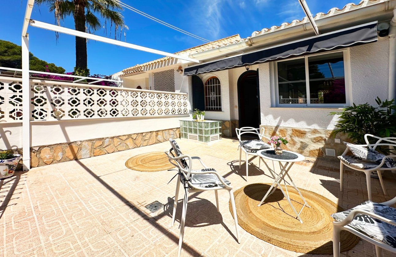 Herverkoop - Town House -
Orihuela Costa - Costa Blanca