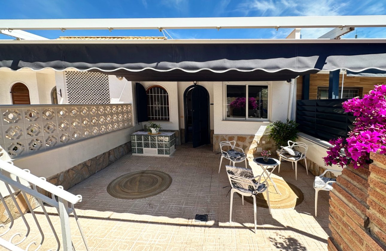 Herverkoop - Town House -
Orihuela Costa - Costa Blanca