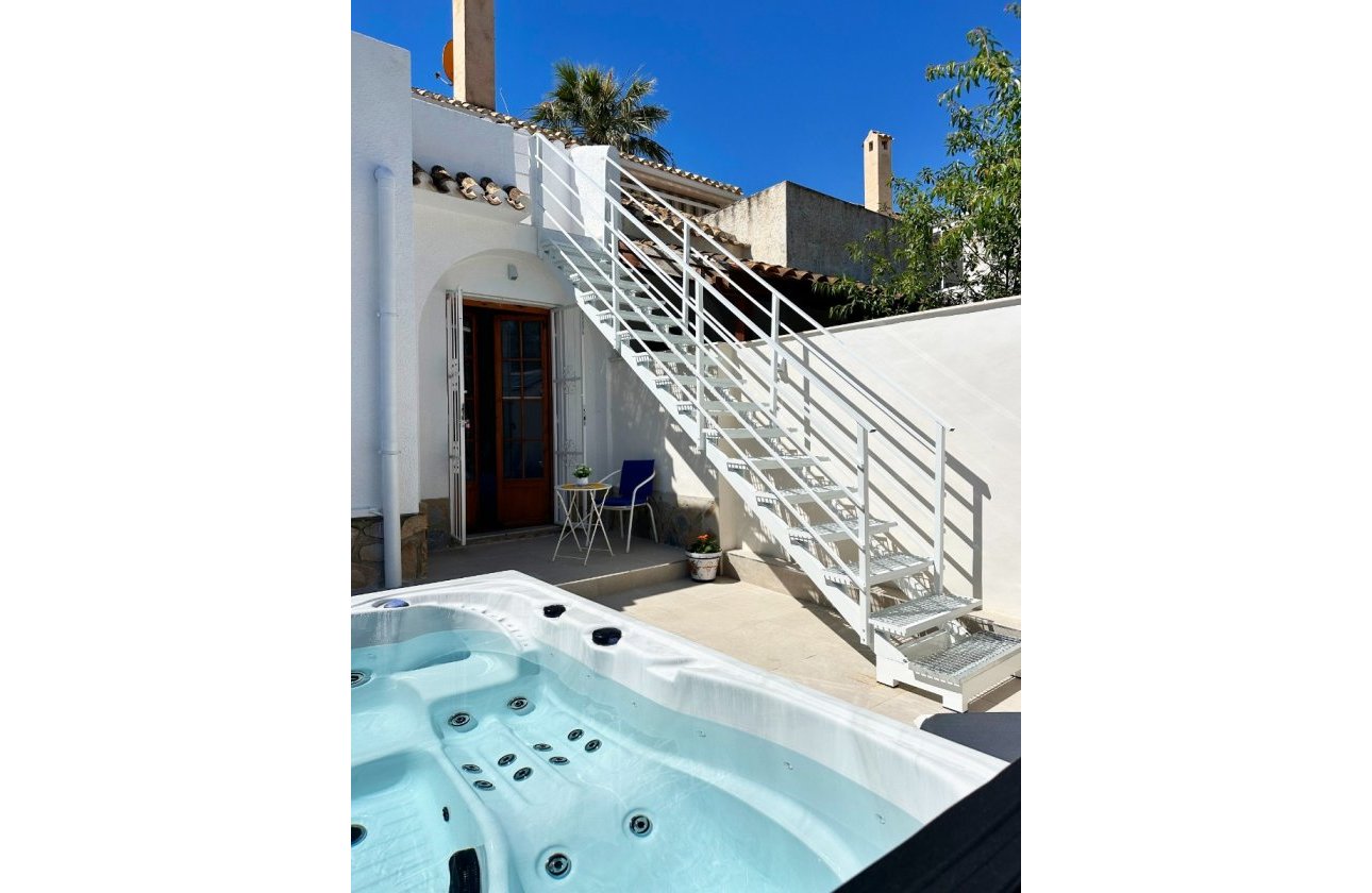 Herverkoop - Town House -
Orihuela Costa - Costa Blanca