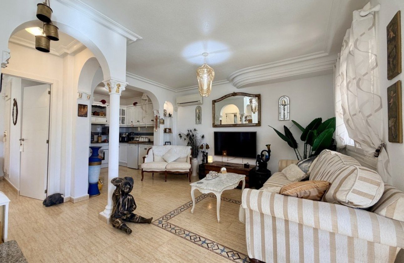 Herverkoop - Town House -
Orihuela Costa - Costa Blanca