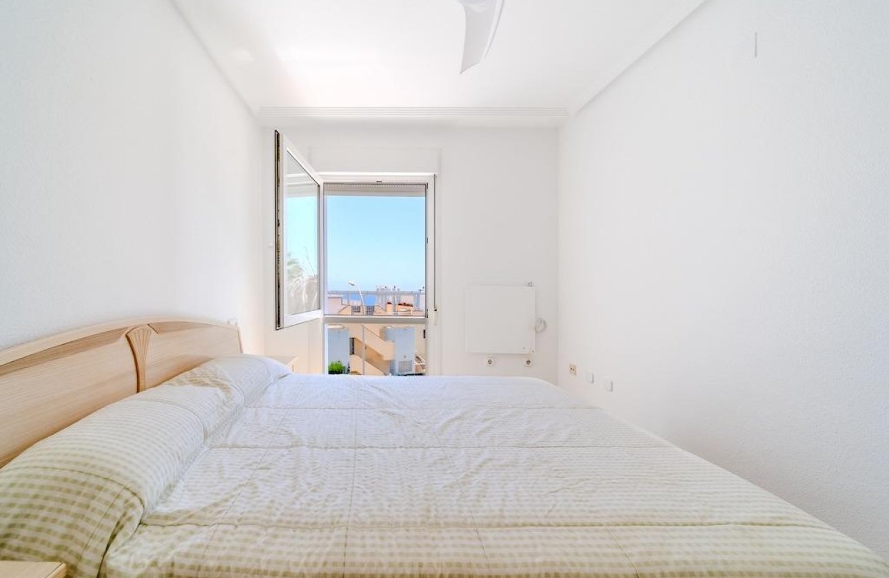 Herverkoop - Town House -
Orihuela Costa - Costa Blanca