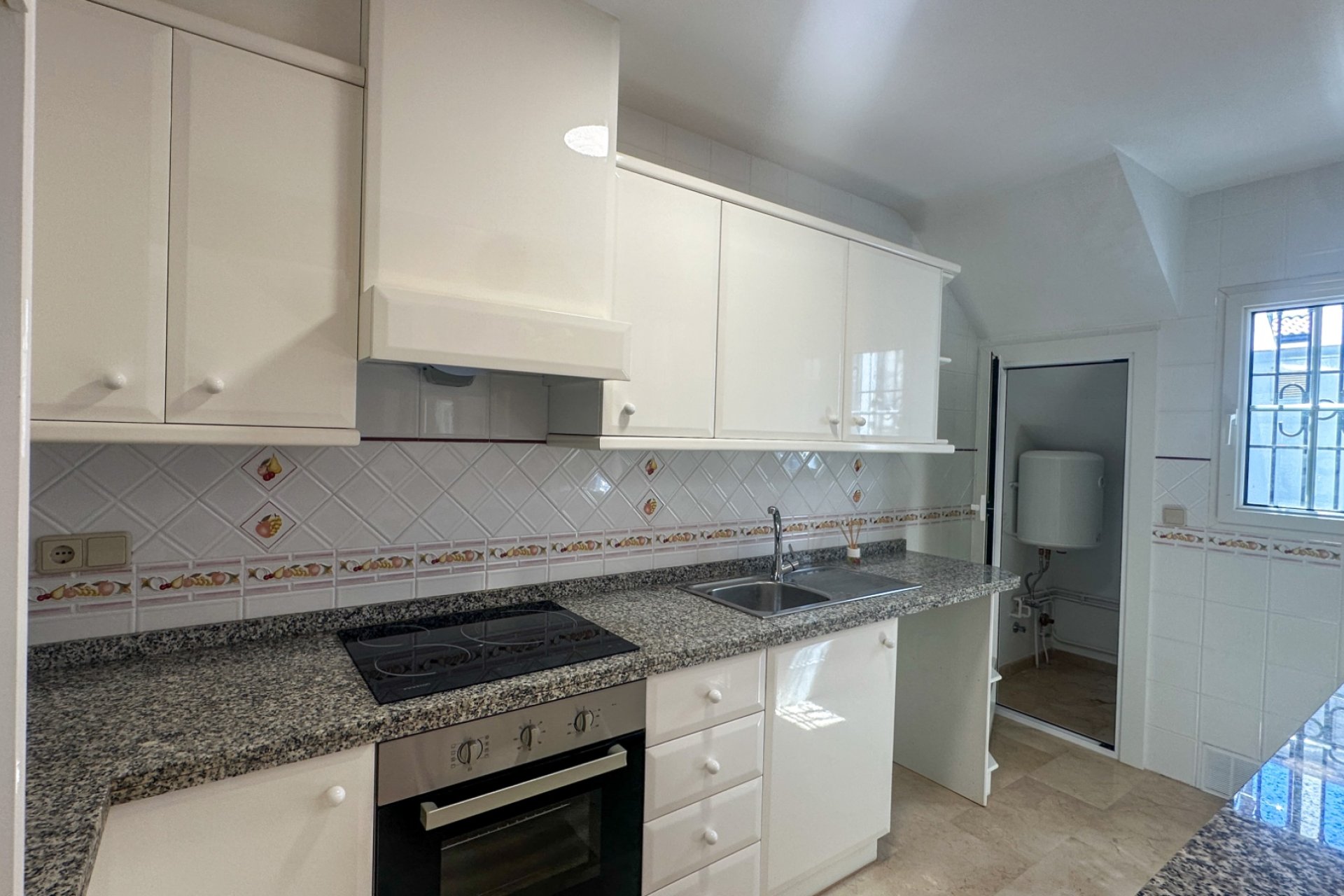 Herverkoop - Town House -
Orihuela Costa - Costa Blanca
