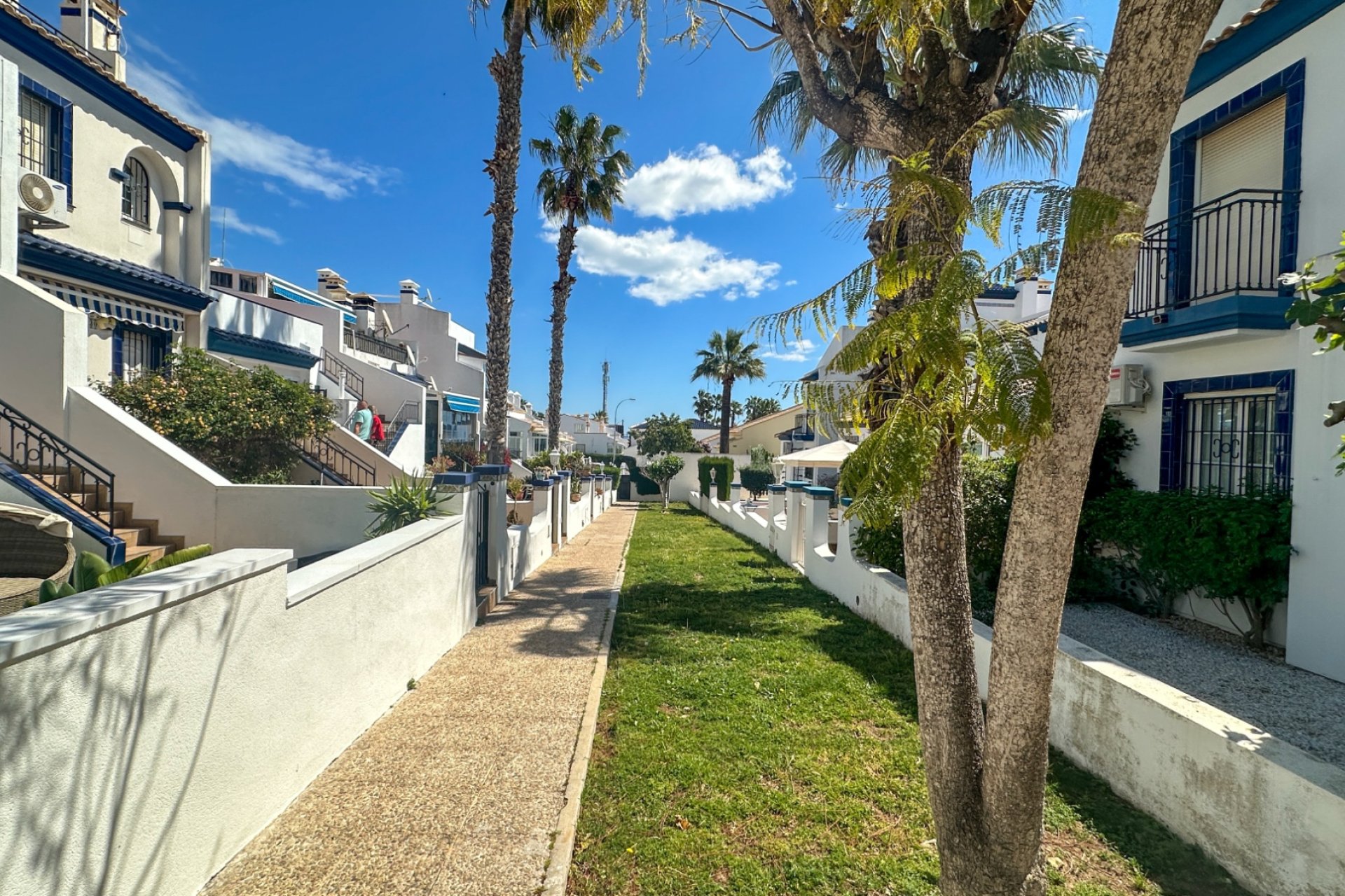 Herverkoop - Town House -
Orihuela Costa - Costa Blanca