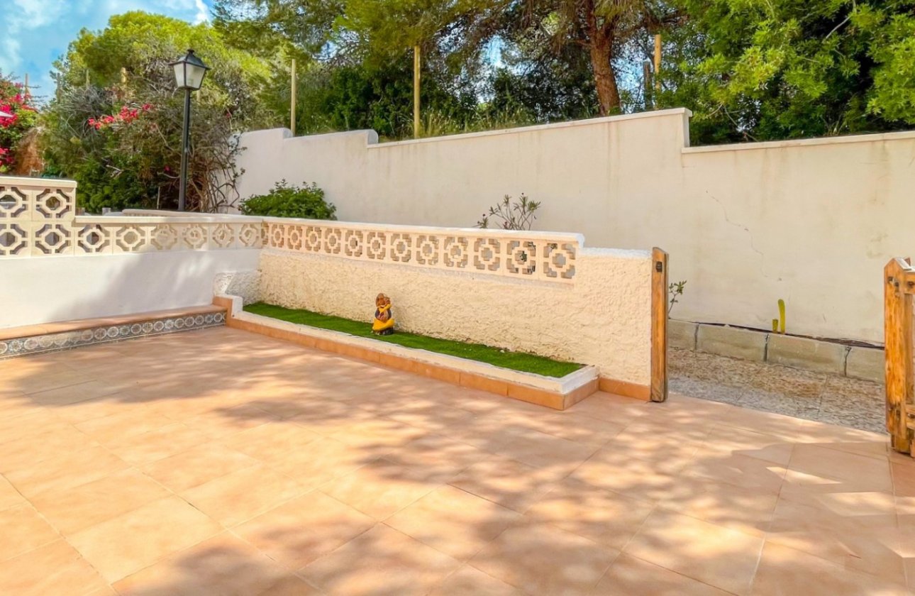 Herverkoop - Town House -
Orihuela Costa - Costa Blanca