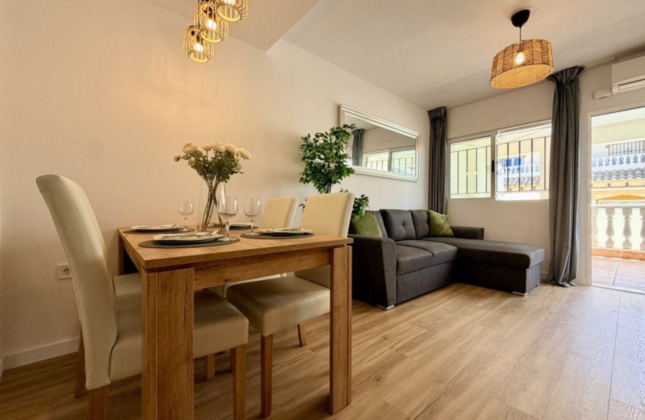 Herverkoop - Town House -
Orihuela Costa - Costa Blanca