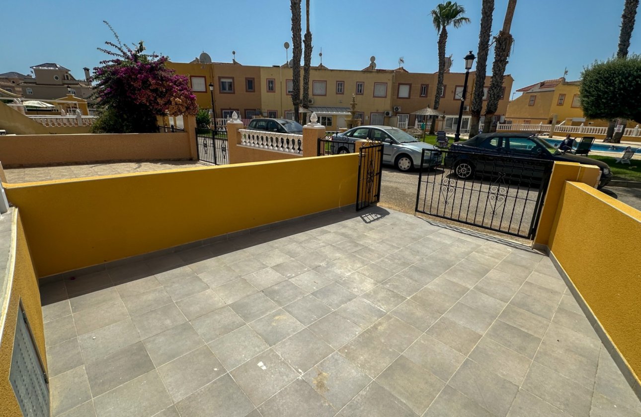Herverkoop - Town House -
Orihuela Costa - Costa Blanca