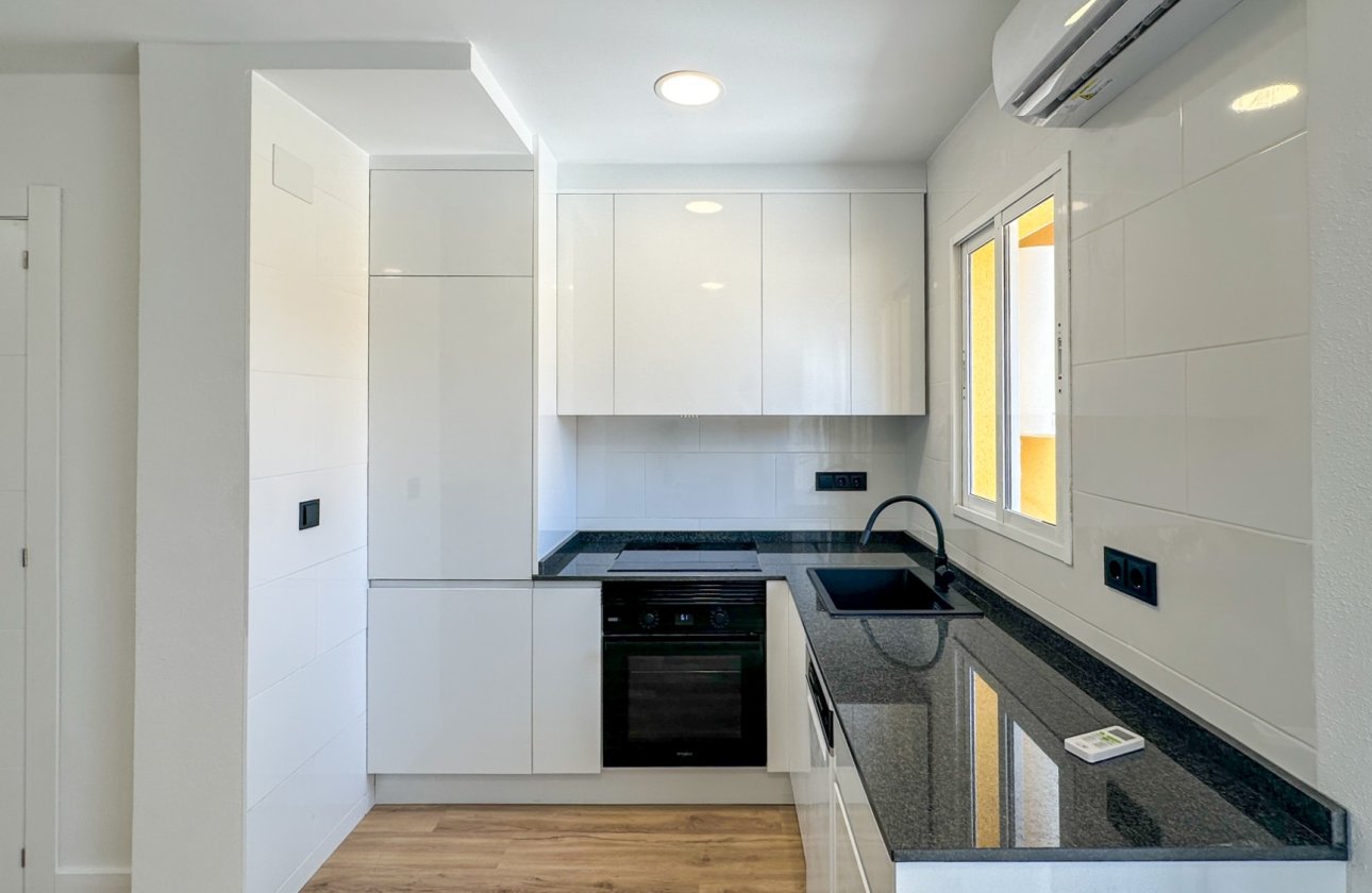 Herverkoop - Town House -
Orihuela Costa - Costa Blanca