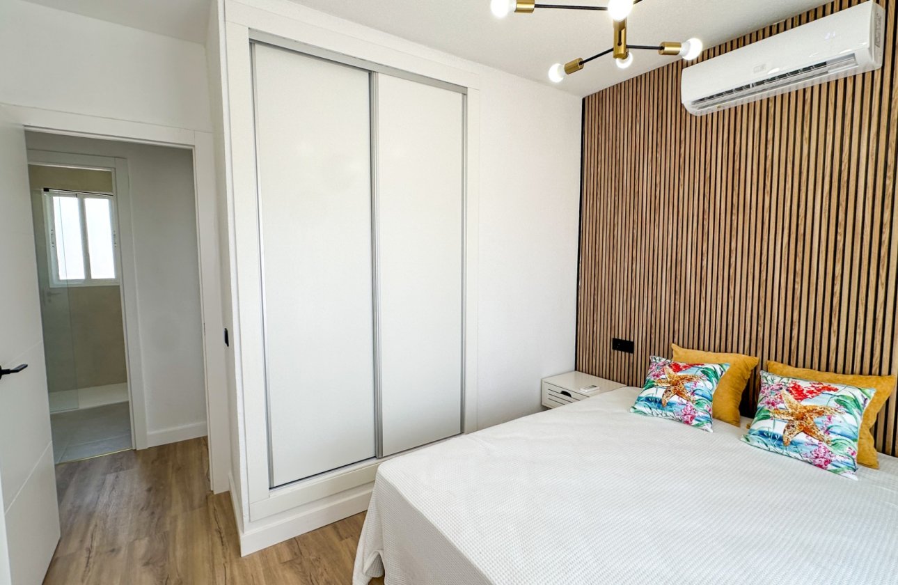 Herverkoop - Town House -
Orihuela Costa - Costa Blanca