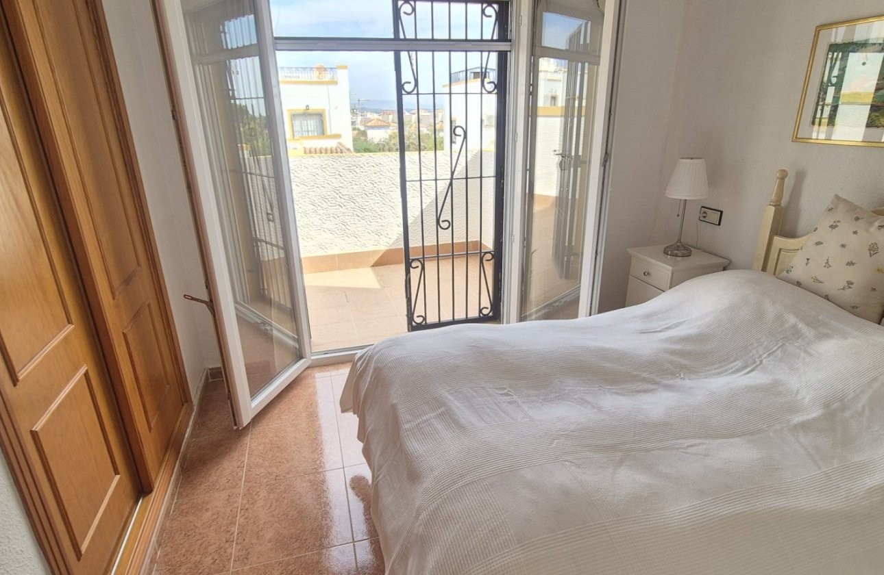 Herverkoop - Town House -
Orihuela Costa - Costa Blanca